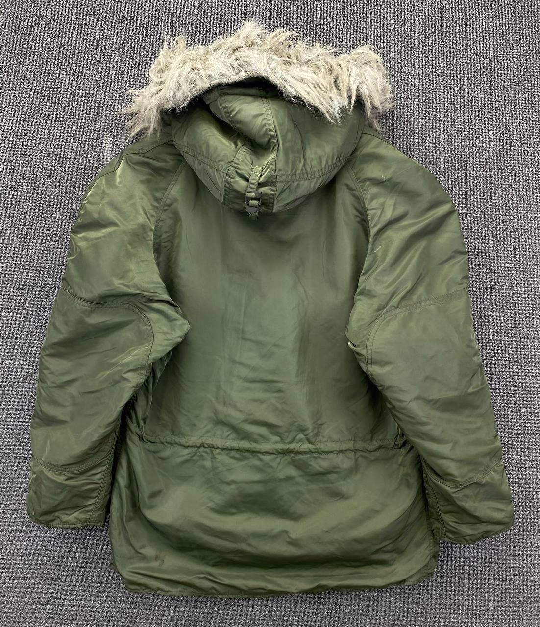 Alpha Industries Vintage 90s Alpha Industries N 3B Made in USA winter jacket Size US M / EU 48-50 / 2 - 10 Thumbnail