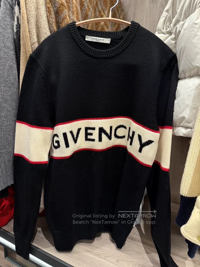 Givenchy Givenchy Men's Classic Knit Sweater Logo Wool Knit Size US M / EU 48-50 / 2 - 1 Thumbnail
