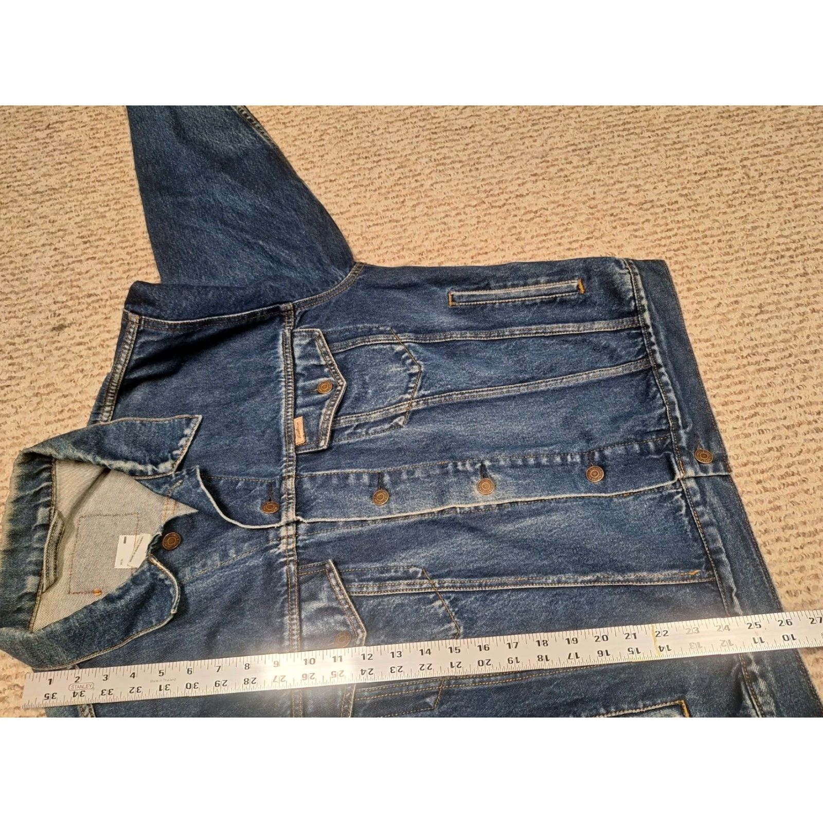 Levi's VINTAGE Levi's Denim Trucker Jacket Men Medium Blue 00s Signature Regular Short Button Collar Size US M / EU 48-50 / 2 - 7 Thumbnail