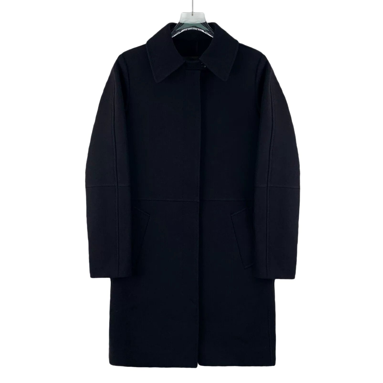 Louis Vuitton Louis Vuitton Black Lapel Long Coat Size 36 Size XS / US 0-2 / IT 36-38 - 1 Thumbnail