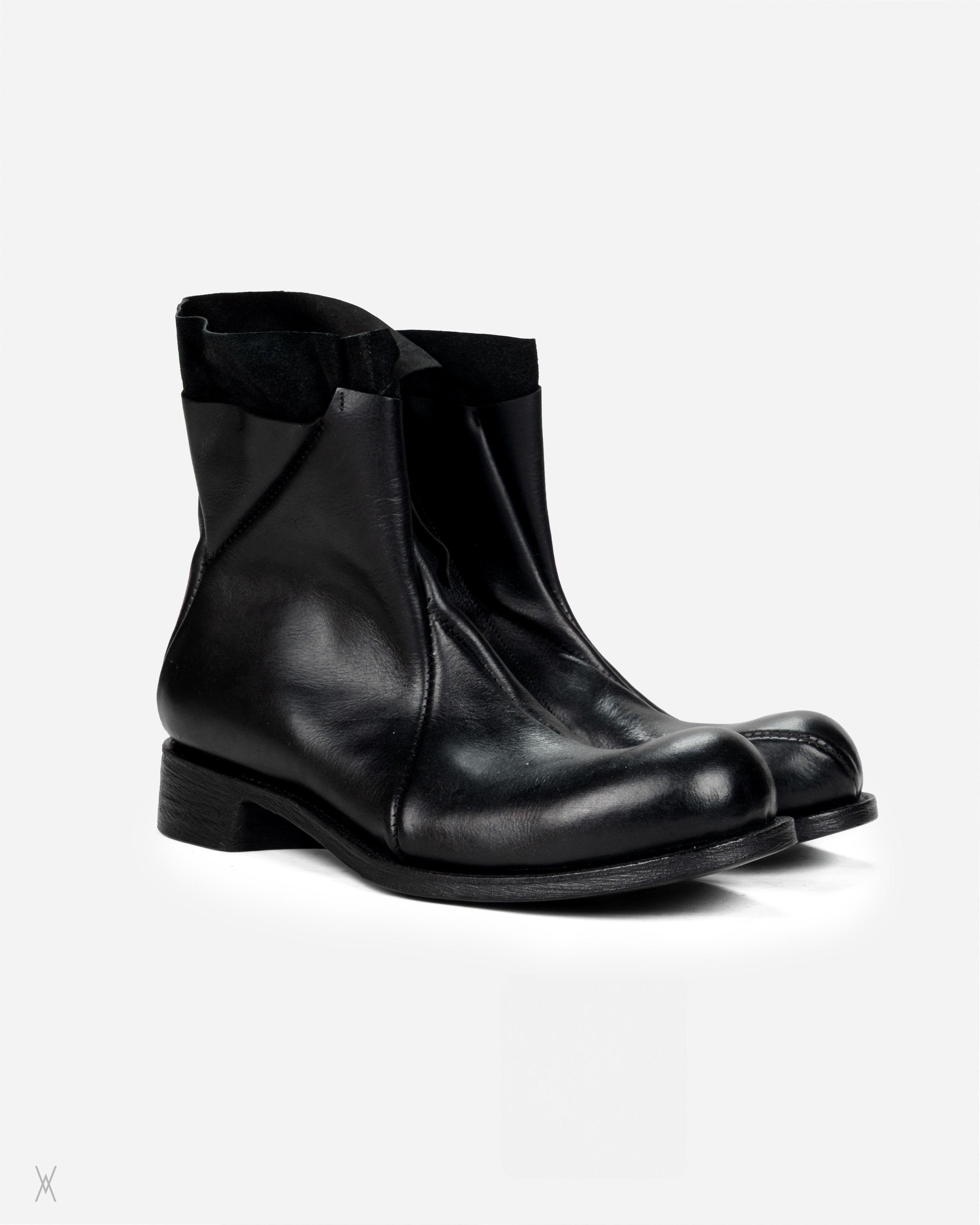 Leon Emanuel Blanck Leon Emanuel Blanck Distorted Ankle Boots Size US 9 / EU 42 - 1 Thumbnail