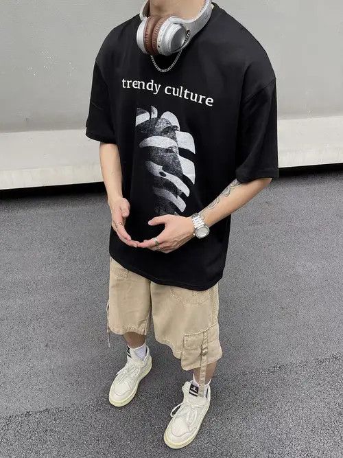 Japanese Brand Asahi Retro Hip Hop Multi-Pocket Loose Casual Shorts Size US 32 / EU 48 - 2 Thumbnail