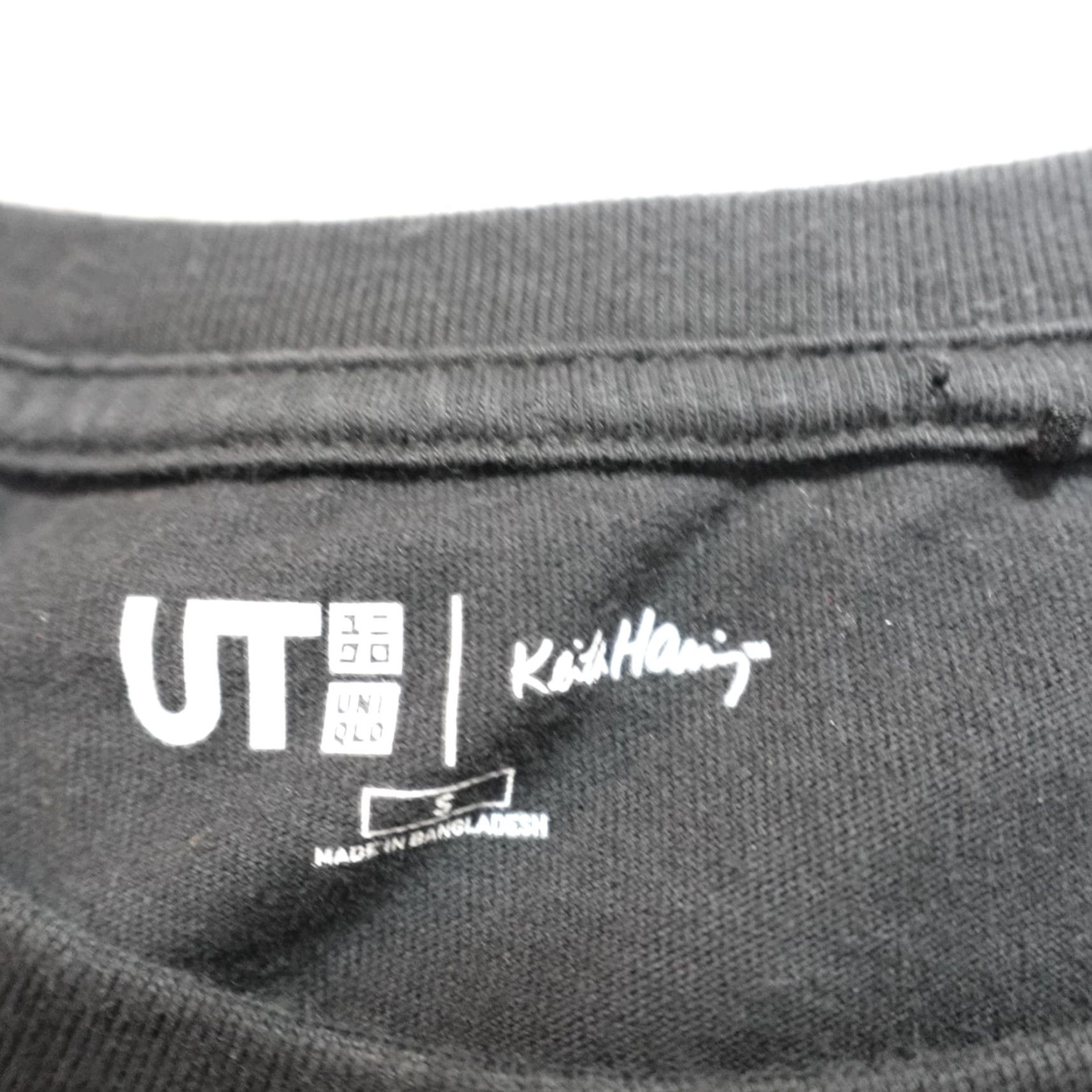 Uniqlo VINTAGE Uniqlo Keith Haring T-shirt Small Black First Exhibition shirt Mens S Black Graphic Print Crew Neck Short Sleeve Size US S / EU 44-46 / 1 - 4 Thumbnail