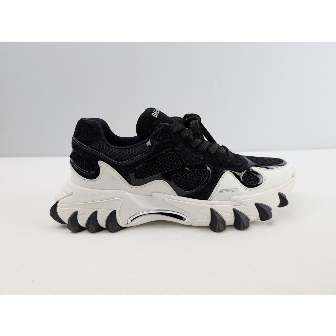 Balmain o1rshd1 Men's B-East Low-Top Sneakers in Black/White Size US 12 / EU 45 - 1 Thumbnail