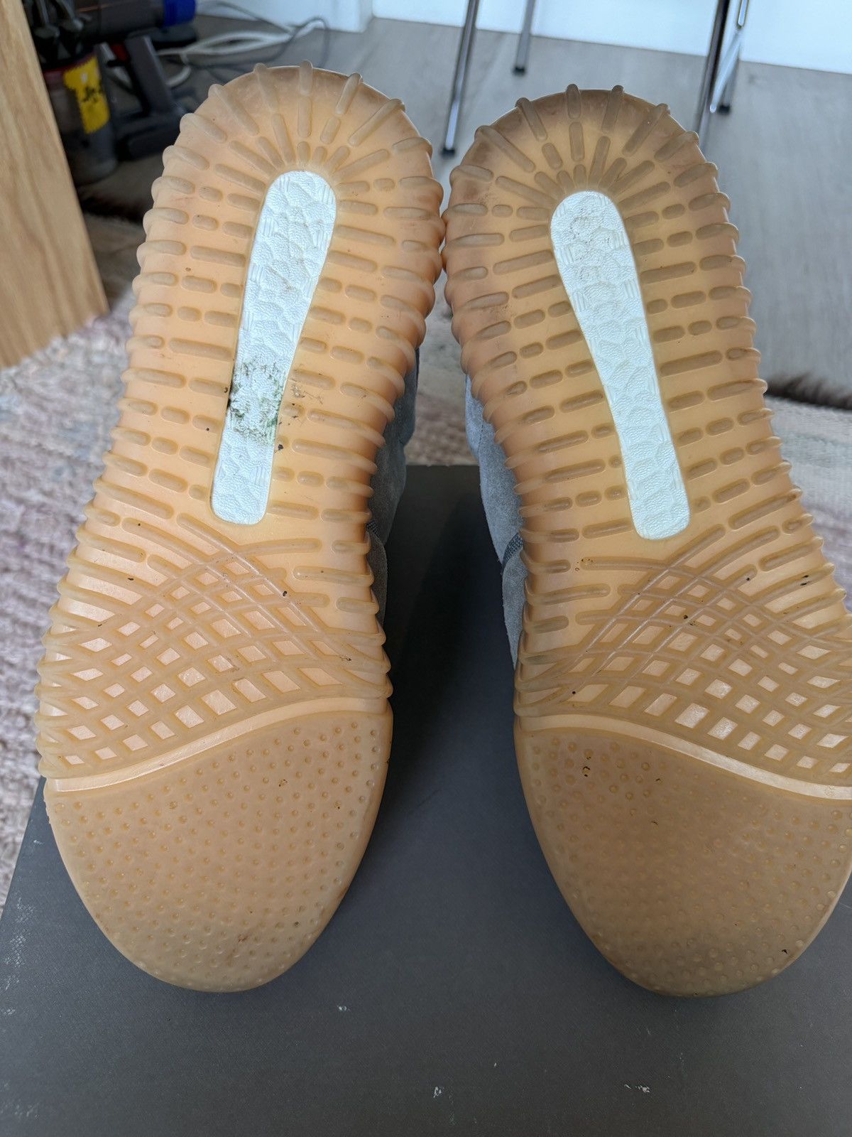 Yeezy Yeezy Boost 750 grey gum Size US 9.5 / EU 42-43 - 10 Thumbnail