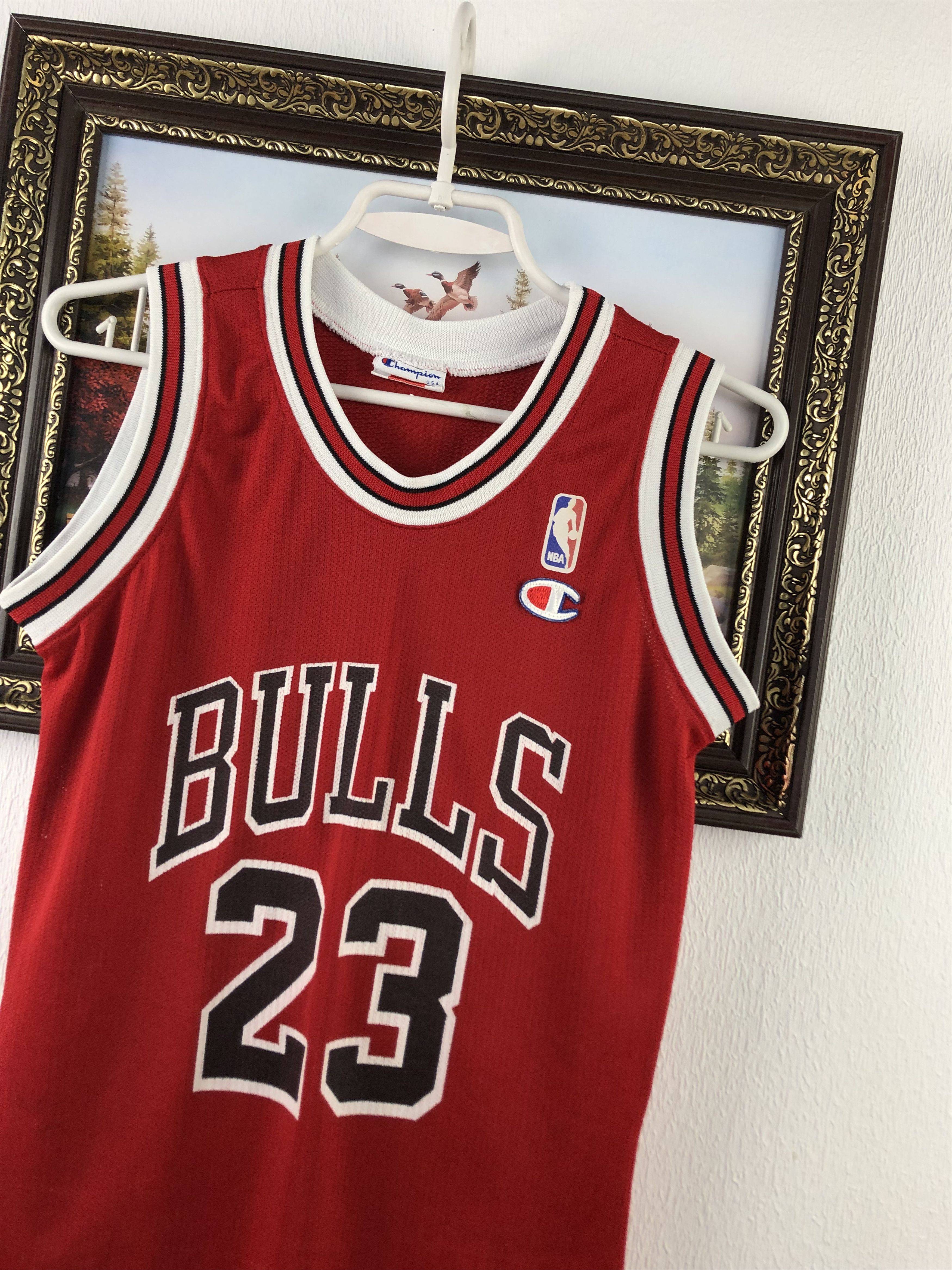 Champion Vintage Chicago Bulls Jordan Jersey Shirt Boys Kids 7-8 Size US XXS / EU 40 - 4 Thumbnail
