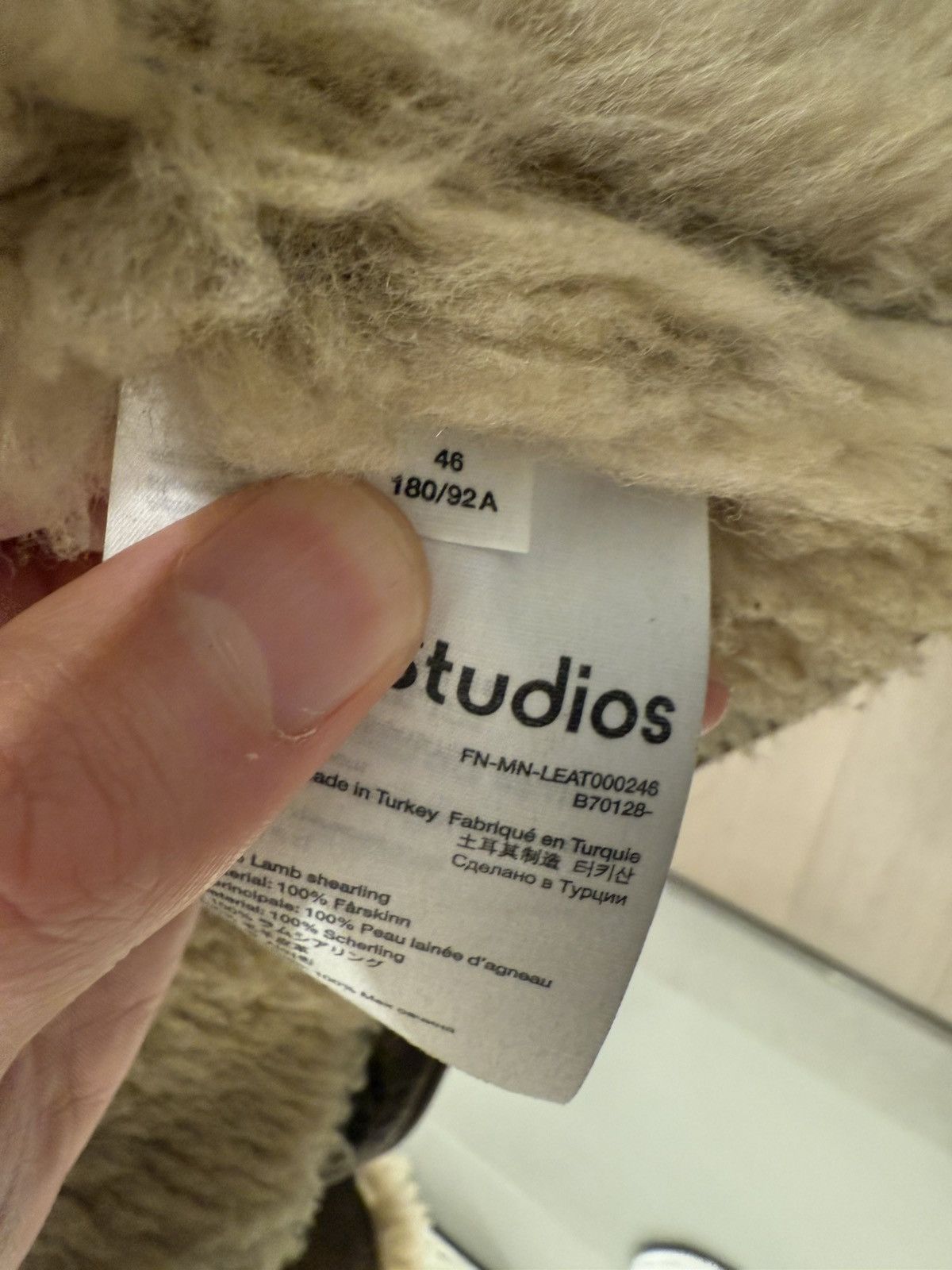 Acne Studios Acne Studios shearling leather jacket fur trim size 46 Size US S / EU 44-46 / 1 - 5 Thumbnail