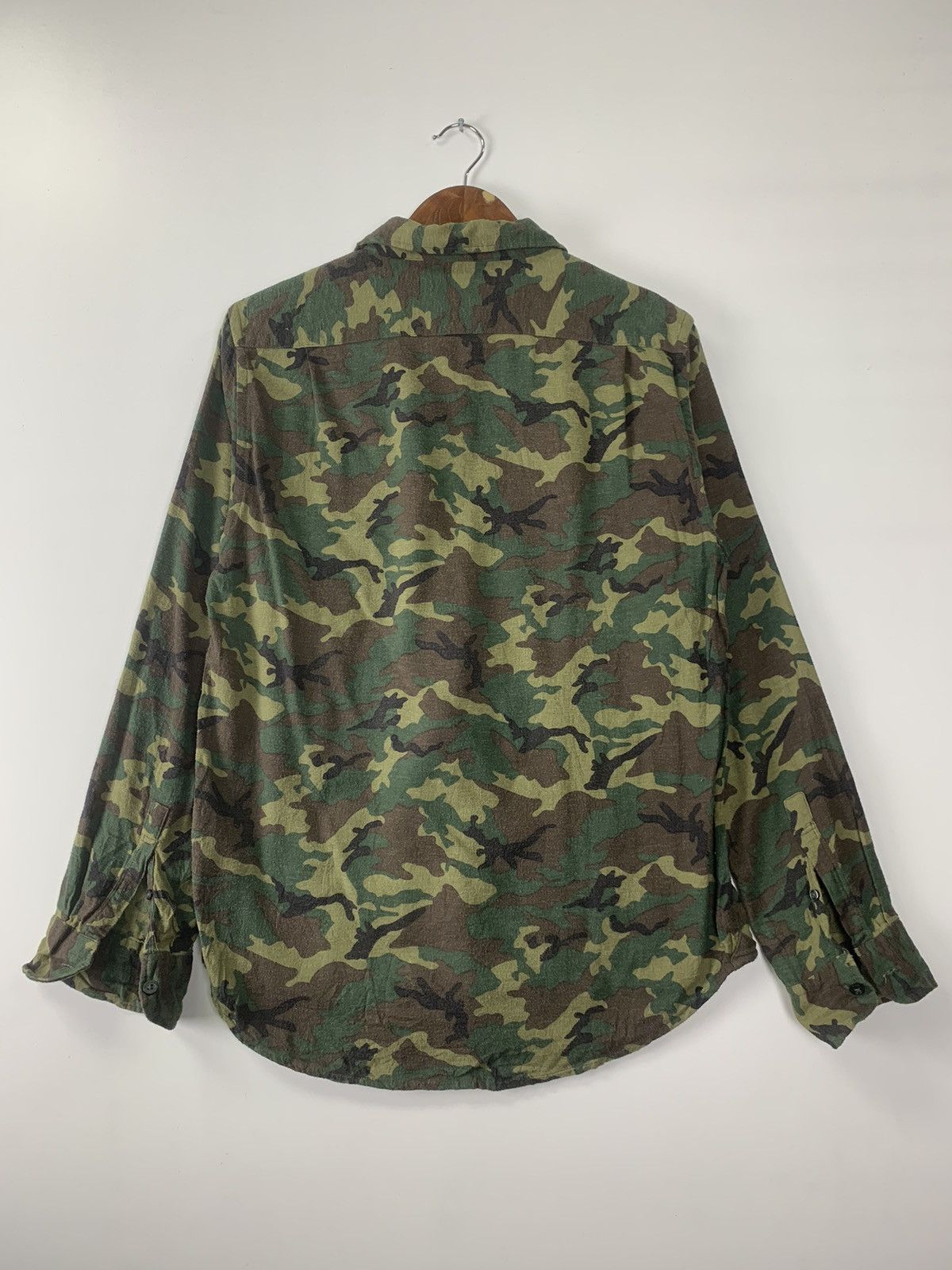 Japanese Brand Browny Camo button up Size US L / EU 52-54 / 3 - 9 Thumbnail