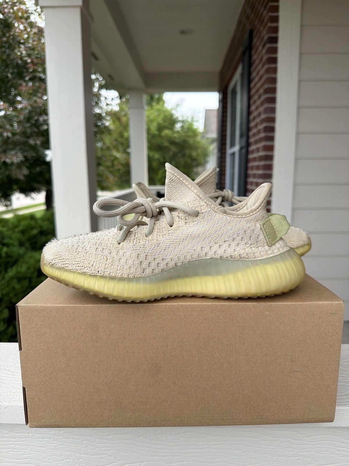 Yeezy Yeezy 350 Boost V2 - Mens size 4 Size US 5 / EU 37 - 4 Thumbnail