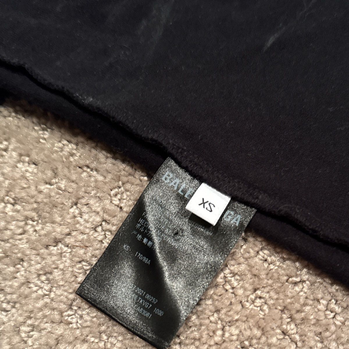 Balenciaga Balenciaga Wardrobe long sleeve compression Tee Size US XS / EU 42 / 0 - 5 Thumbnail