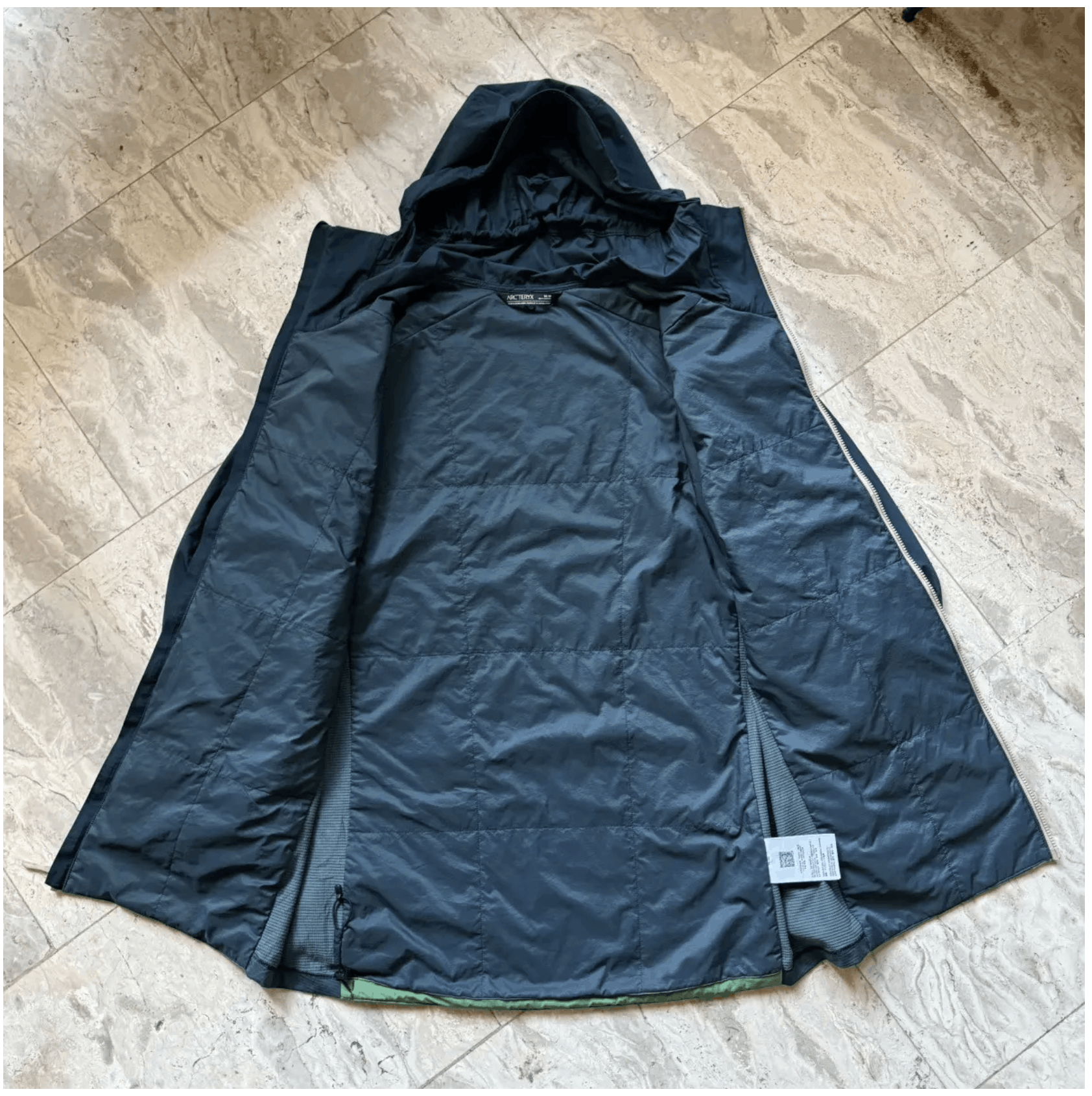 Arc'teryx Arc’teryx Atom SL Hoody in rare Jungle Maze colorway Size US M / EU 48-50 / 2 - 7 Thumbnail