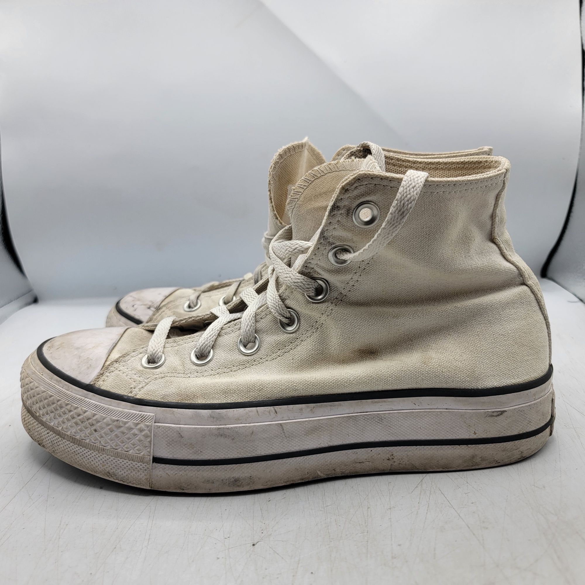 Converse Converse Chuck Taylor All Star Platform High Womens 7.5 Whit Size US 7.5 / IT 37.5 - 12 Thumbnail