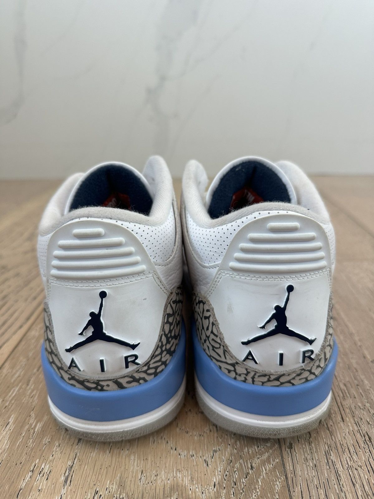Jordan Brand Jordan 3 Retro UNC 2020 Size US 9 / EU 42 - 3 Thumbnail