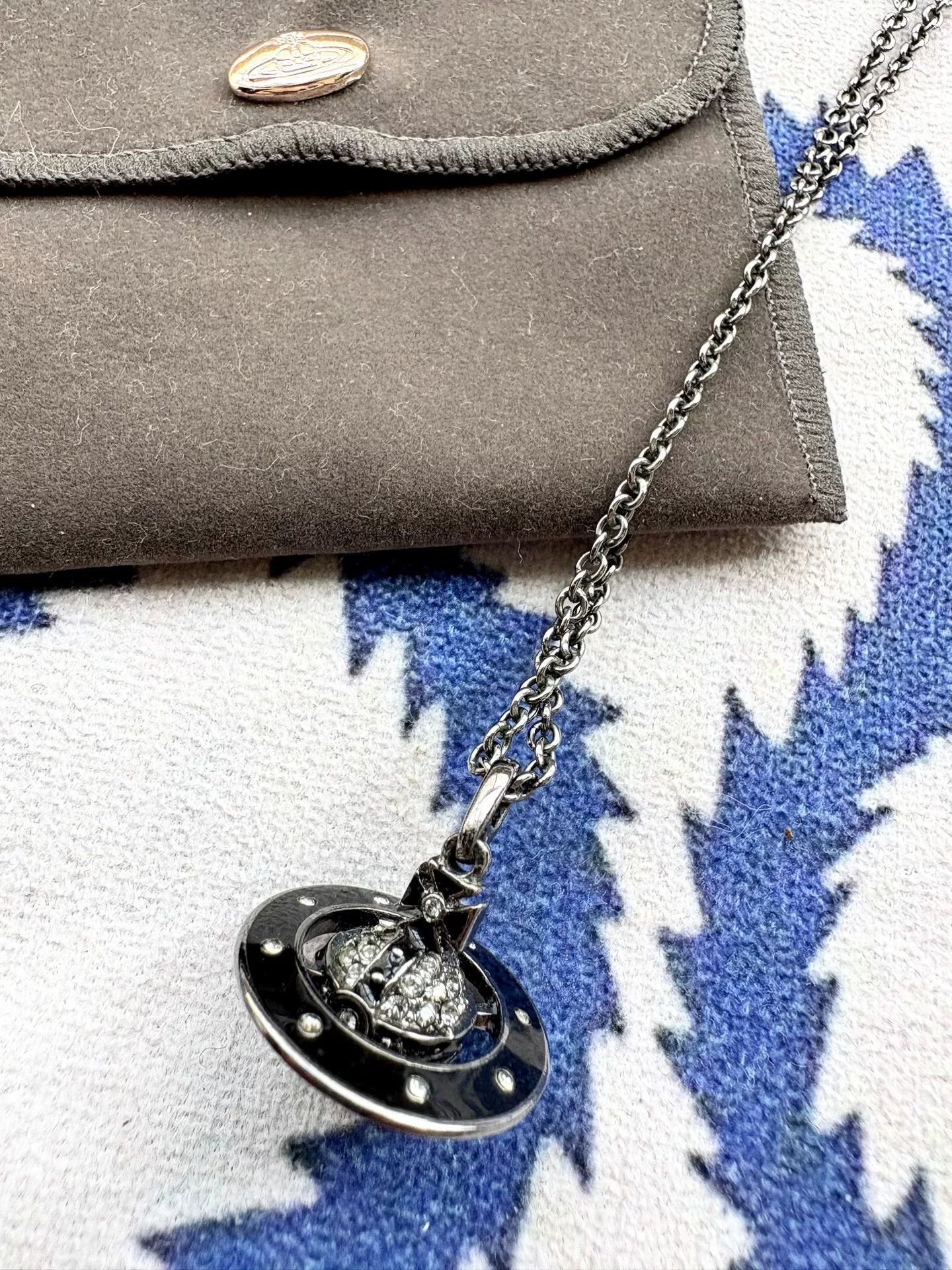 Vivienne Westwood vivienne westwood black enamel orb necklace Size ONE SIZE - 1 Thumbnail