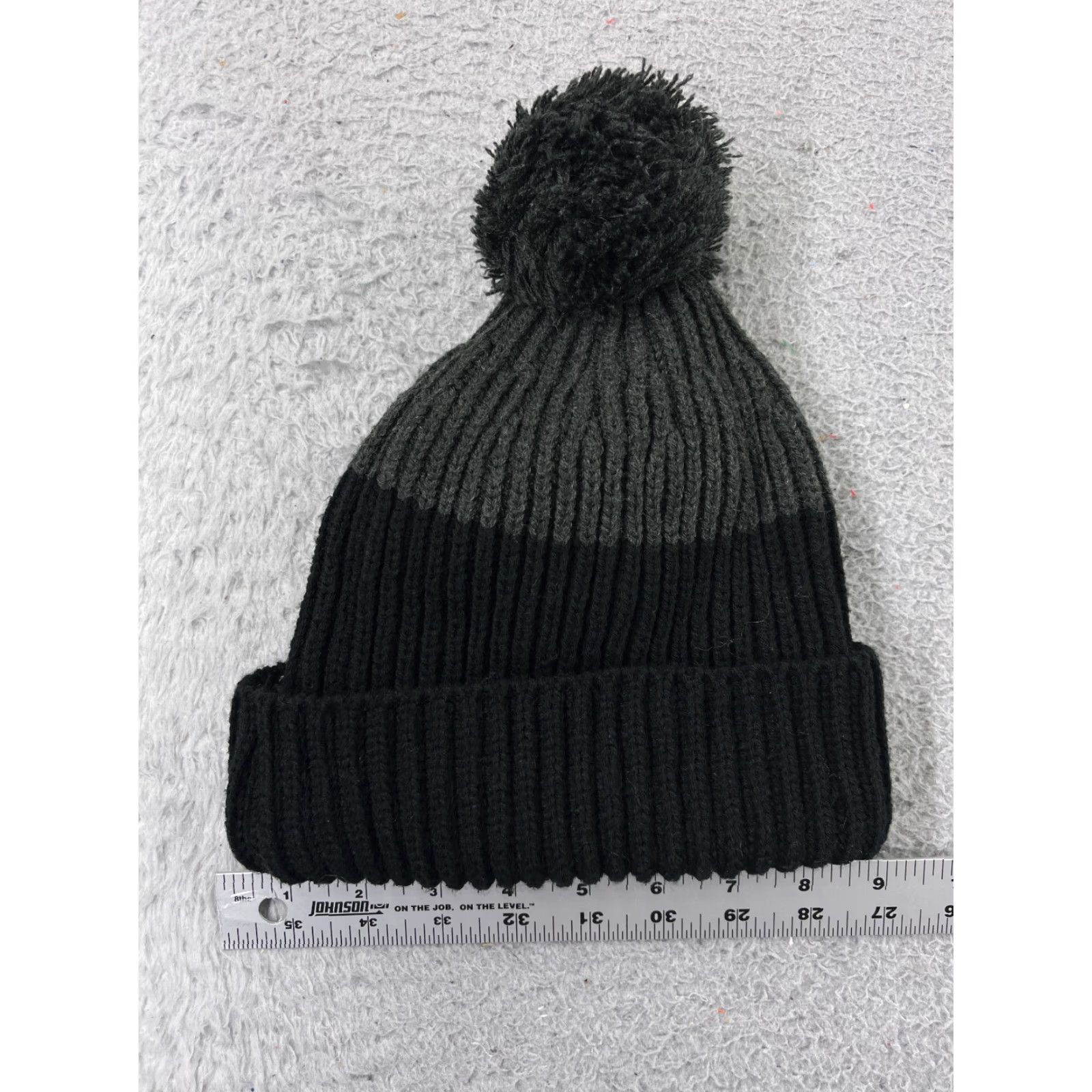 Vintage Rainforest Beanie Toque Adult One Size Gray Black Knit Acrylic Warm Ski Pom Hood/Beanie Size ONE SIZE - 4 Thumbnail