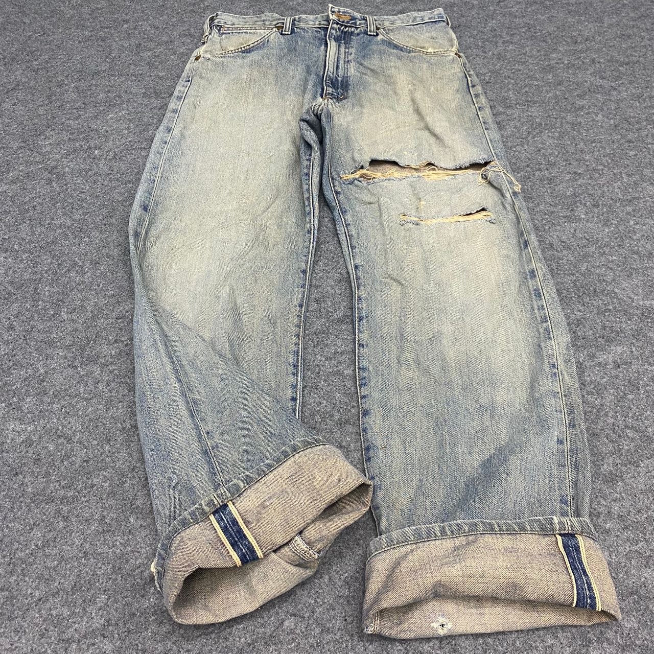 Vintage Vintage Wrangler Buckle Back Selvegde Distressed Denim Size US 31 - 3 Thumbnail