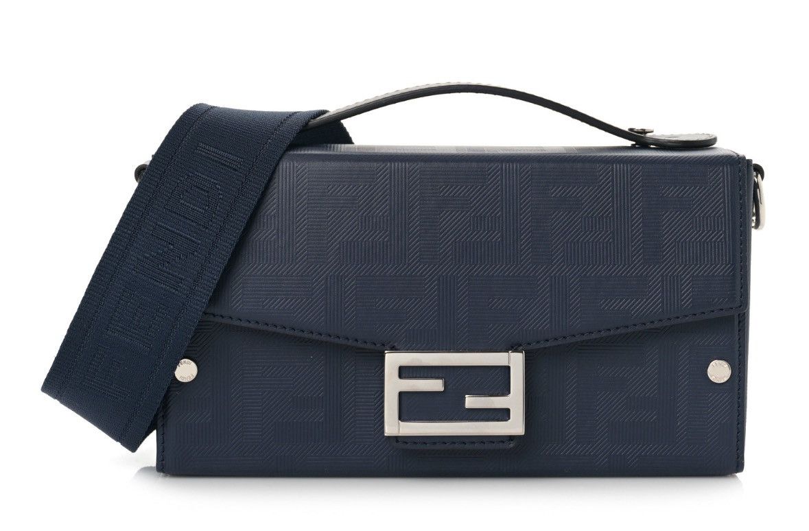 Fendi Fendi Baguette Soft Trunk Size ONE SIZE - 1 Thumbnail