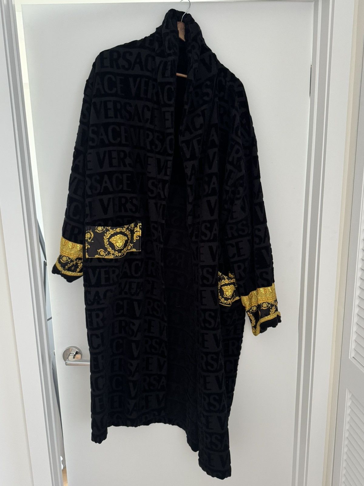 Versace Versace Baroque Bathrobe NWT Size ONE SIZE - 4 Thumbnail