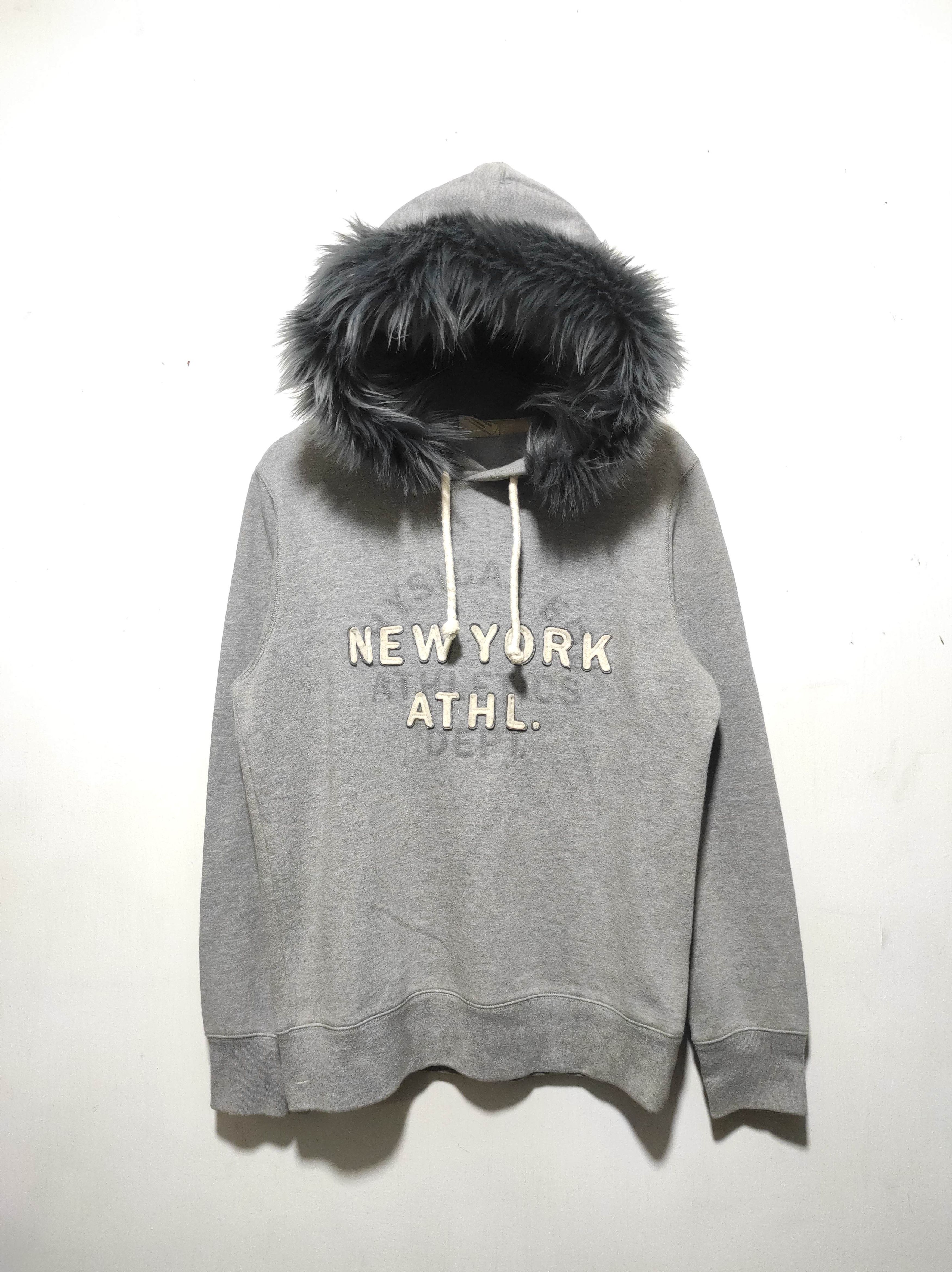 Who A.U. Who A.U. Fur Hoodie i6w9 LGB style Size US M / EU 48-50 / 2 - 2 Thumbnail