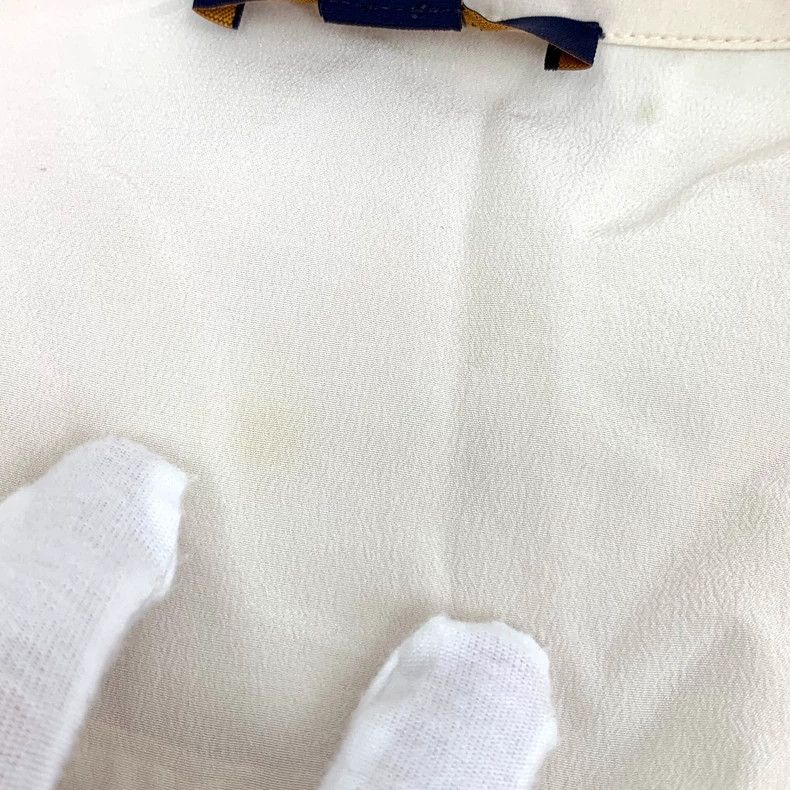 Louis Vuitton Louis Vuitton Beige logo presbyopic mulberry silk lapel si Size XS / US 0-2 / IT 36-38 - 9 Thumbnail