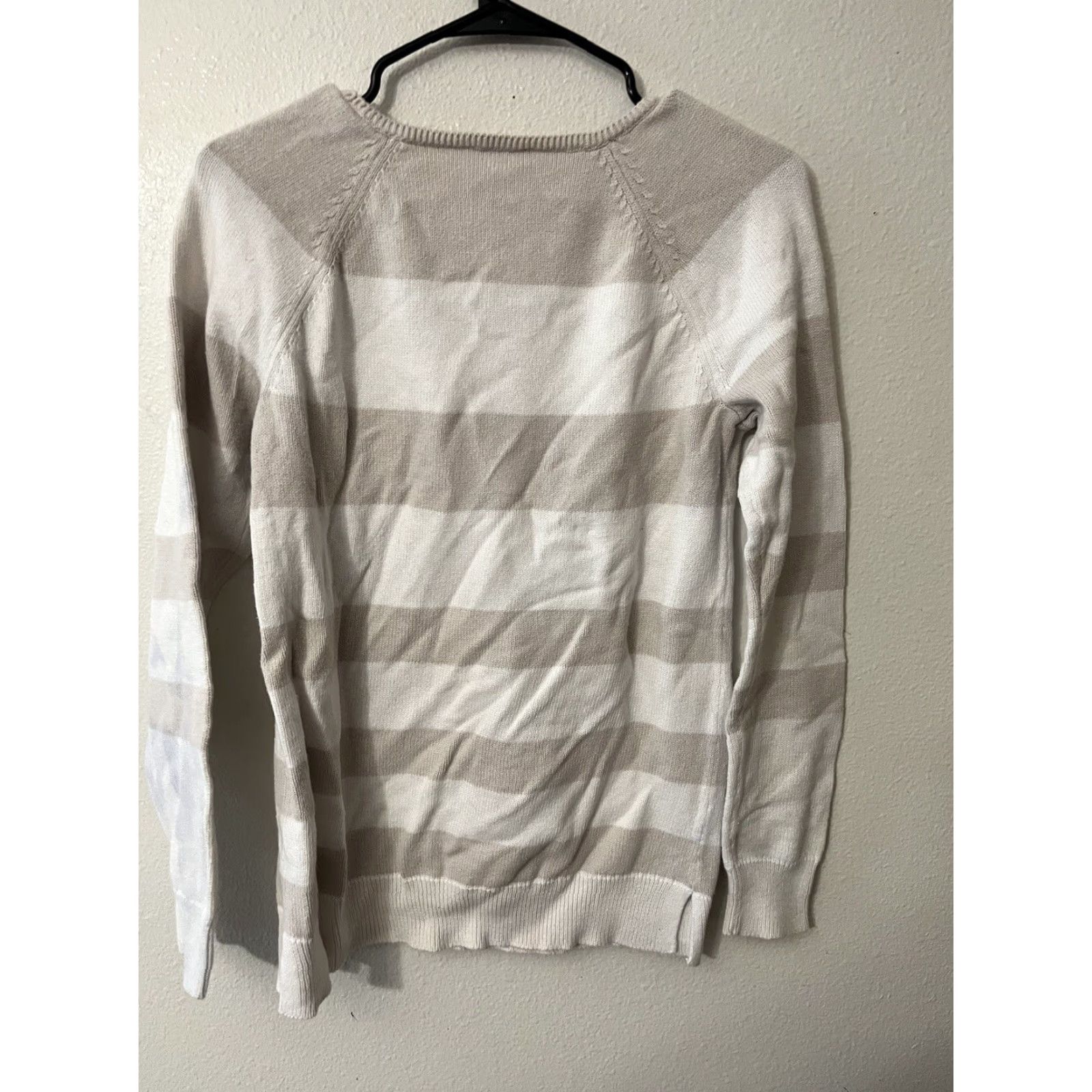 Gap VINTAGE GAP Maternity Beige White Wide Striped V-Neck Sweater Adult M Pullover Cotton Beige Womens Size M / US 6-8 / IT 42-44 - 2 Thumbnail