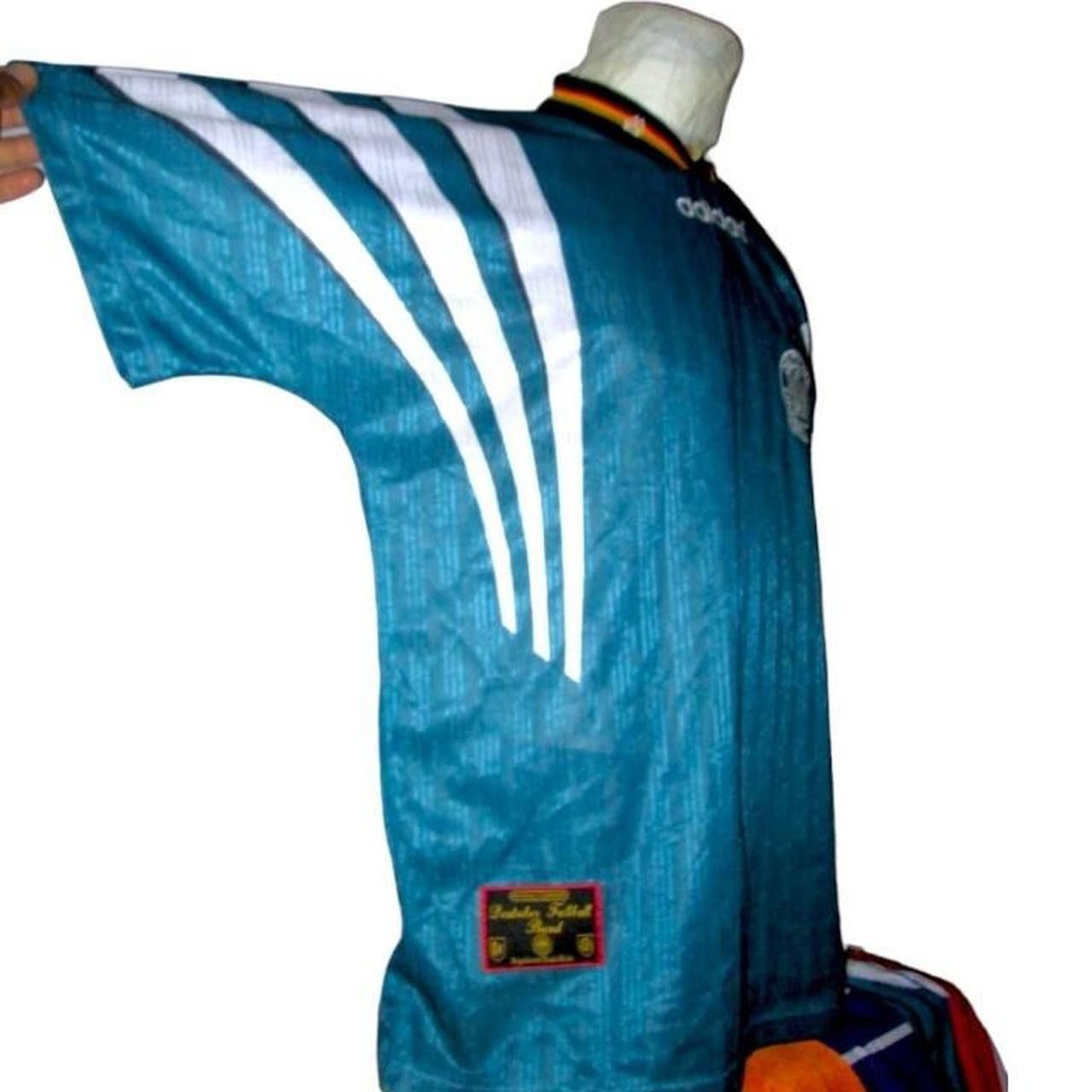 Adidas Germany 1996 1997 Away Euro Shirt Jersey Size US L / EU 52-54 / 3 - 4 Thumbnail