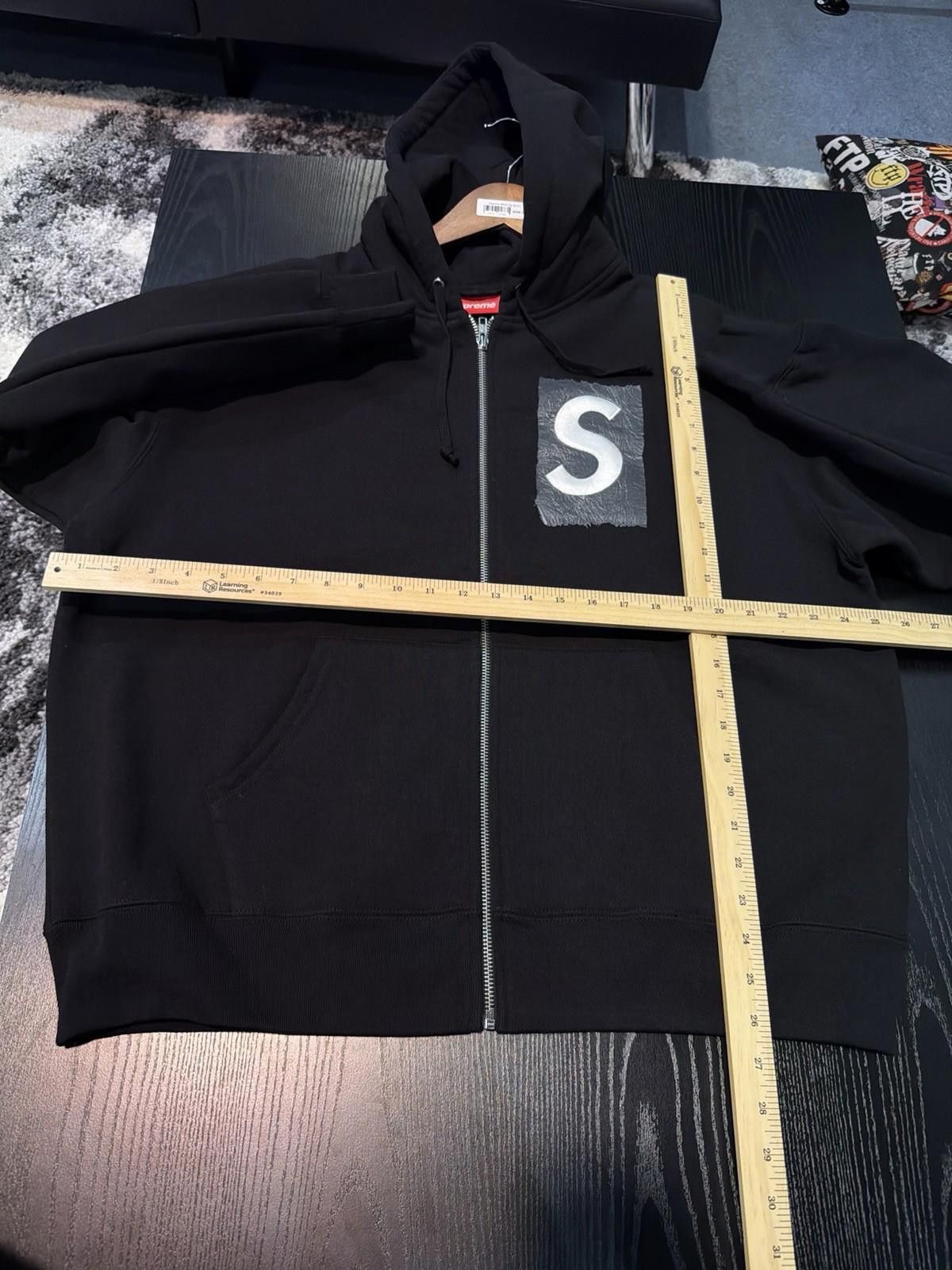 Supreme Supreme S Logo Zip Up Hooded Sweatshirt (Large) NEW Size US L / EU 52-54 / 3 - 9 Thumbnail