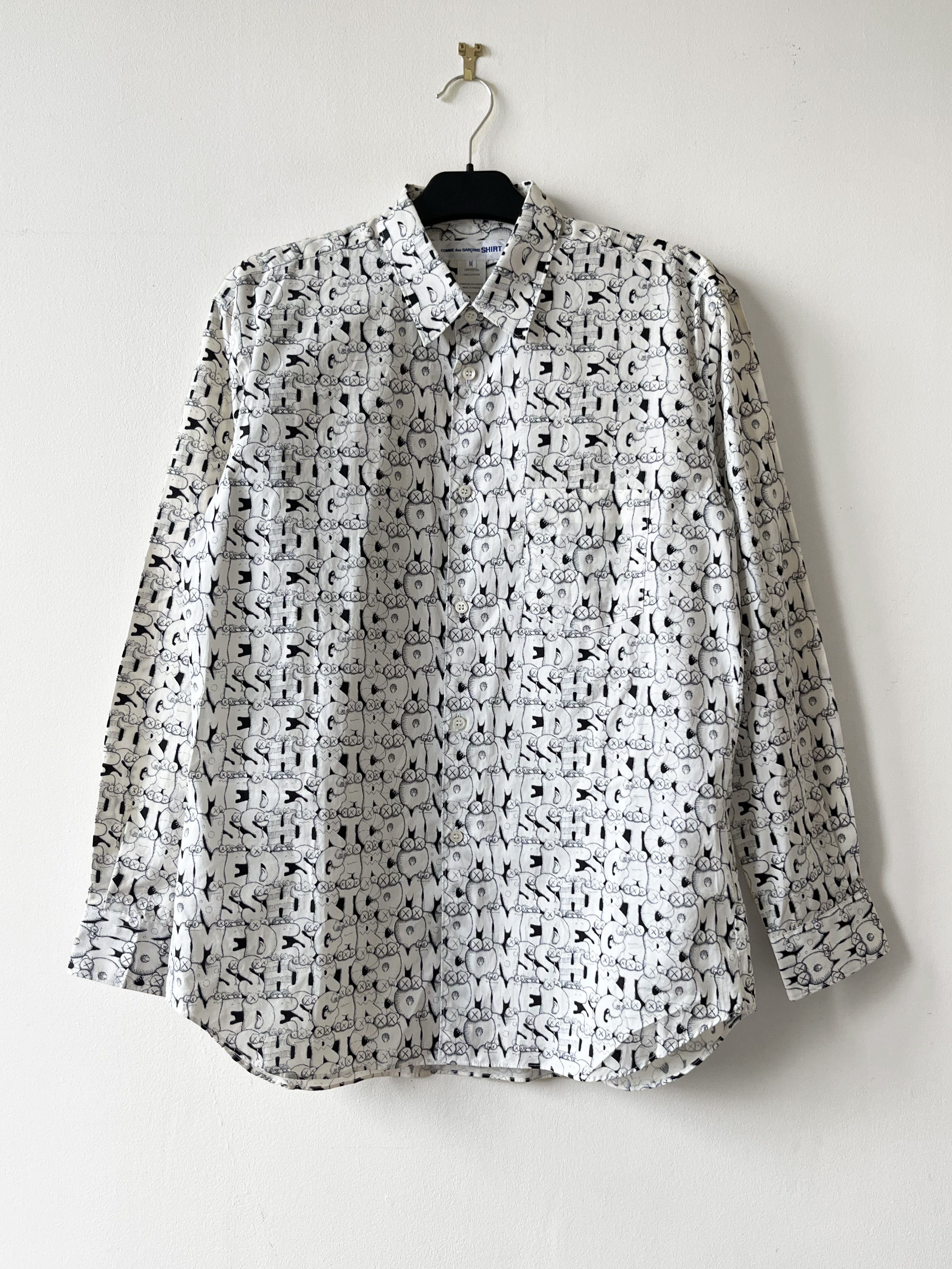 Comme des Garcons SHIRT × Kaws Comme des Garcons SHIRT x KAWS button shirt Size US M / EU 48-50 / 2 - 1 Thumbnail