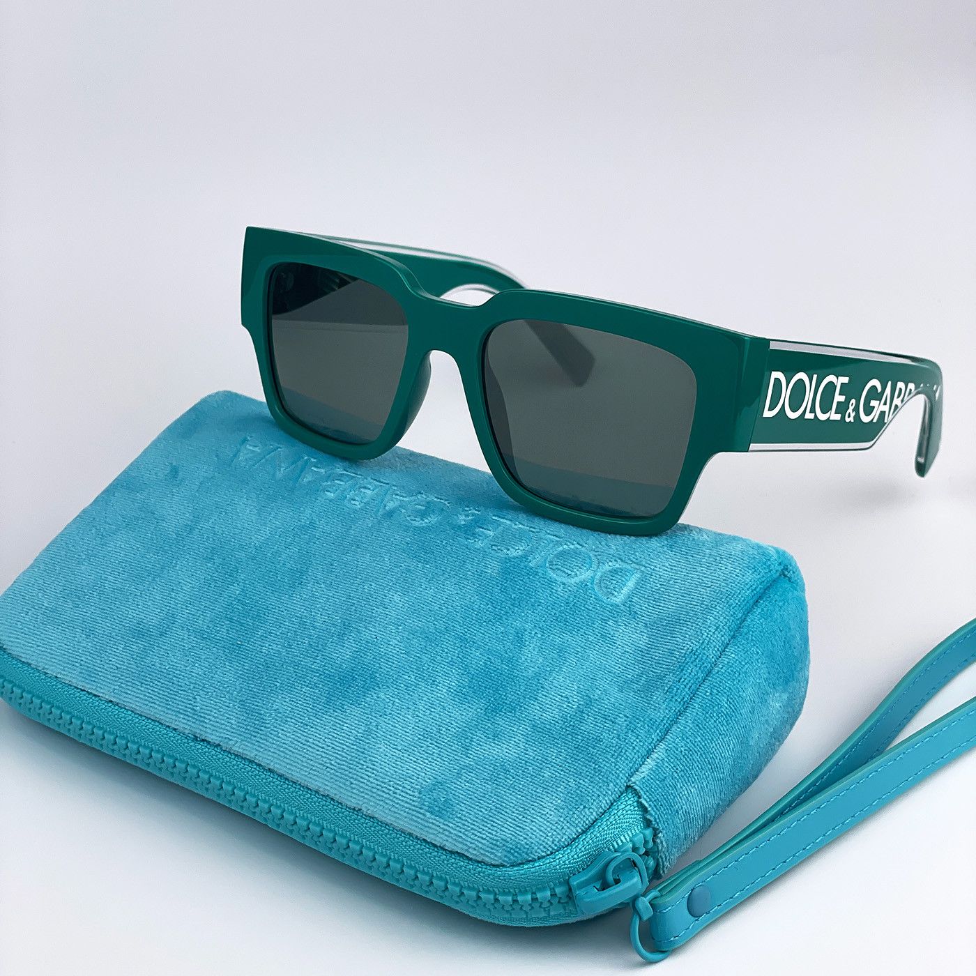 NEW AUTHENTIC Dolce & Gabbana DG6184 Green sunglasses Dolce & Gabbana NEW D&G DG6184 331182 Square Unisex  main image 2