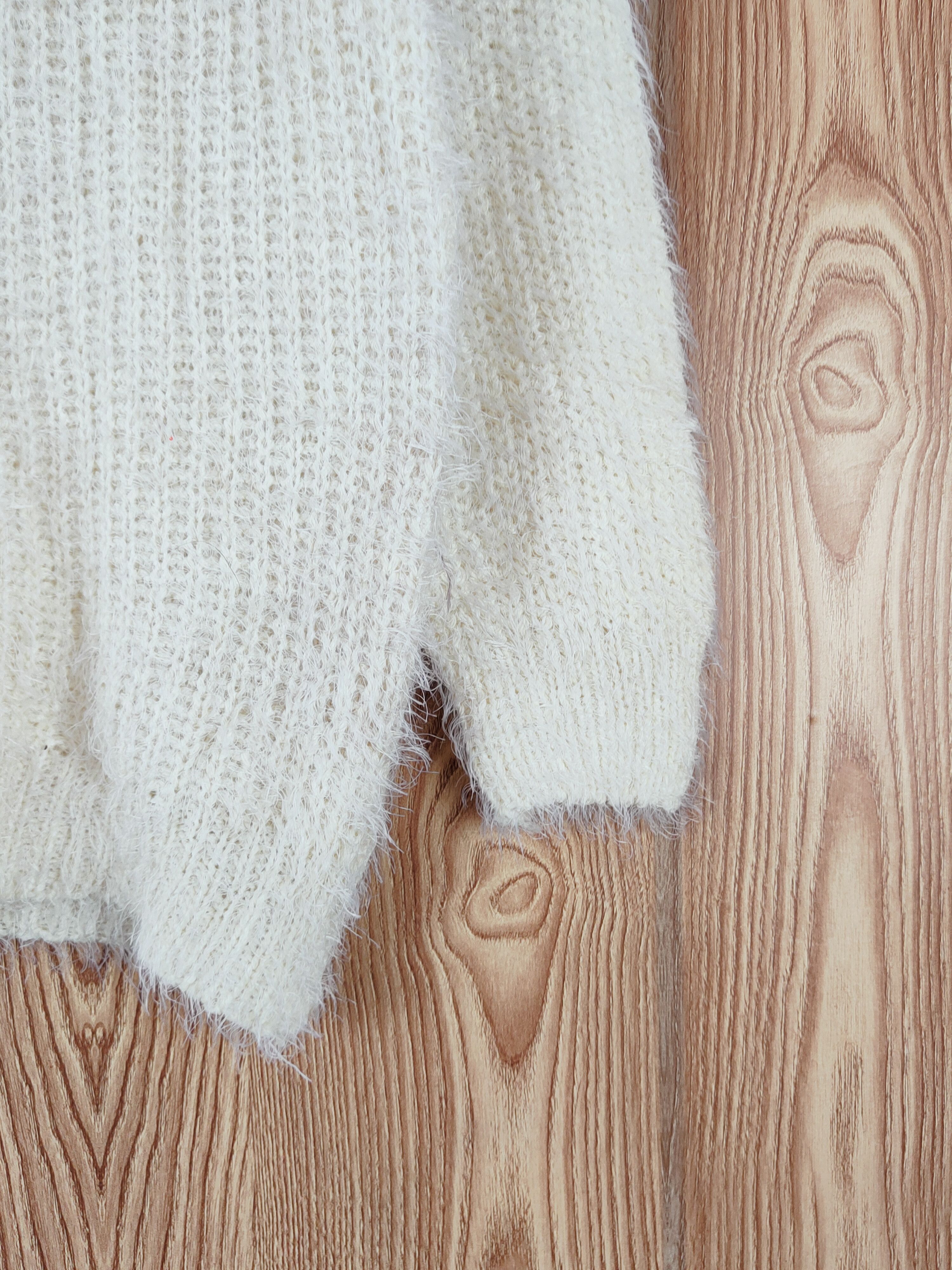 Japanese Brand × Vintage Lovepeace Ivory Shag Shaggy Fur Mohair Knitwear #W763 Size M / US 6-8 / IT 42-44 - 6 Thumbnail