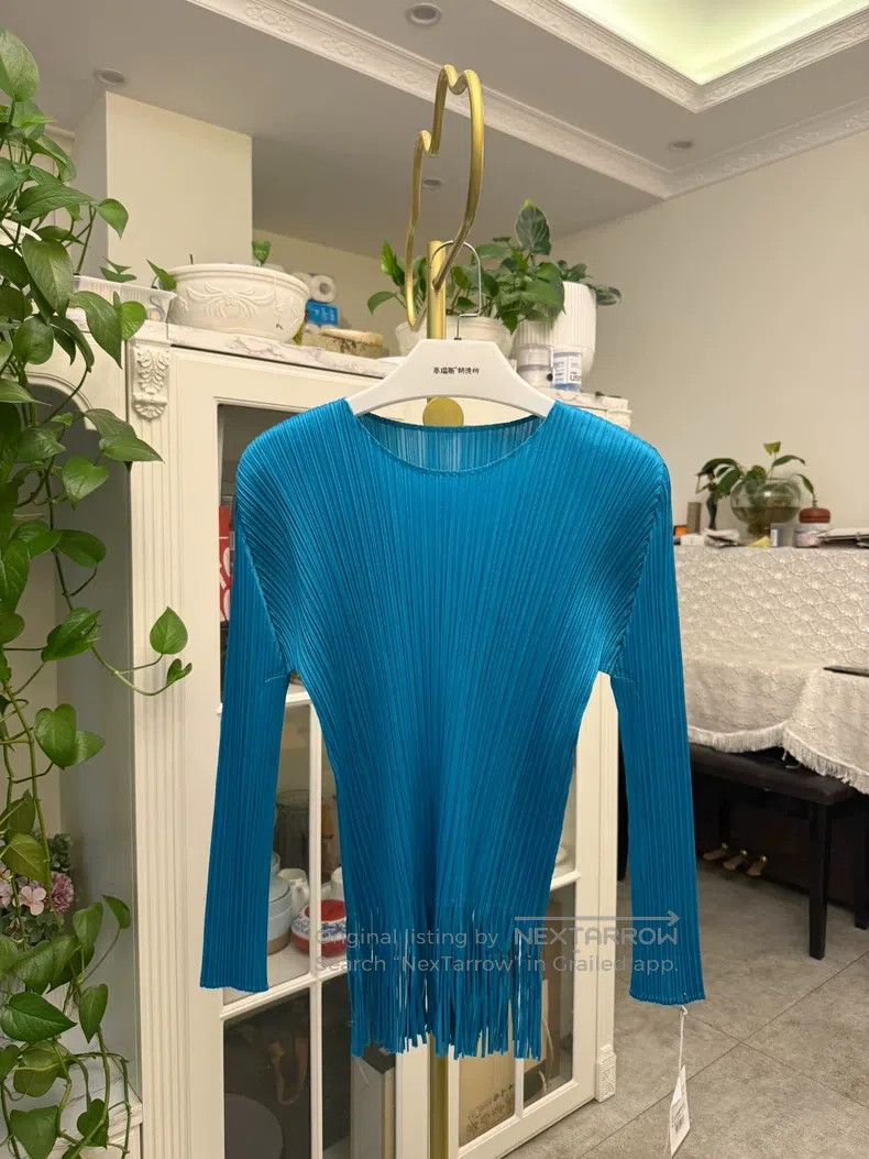 Issey Miyake Issey Miyake size:one size Blue Tassel Top Size XXS / US 00 / IT 34 - 1 Thumbnail