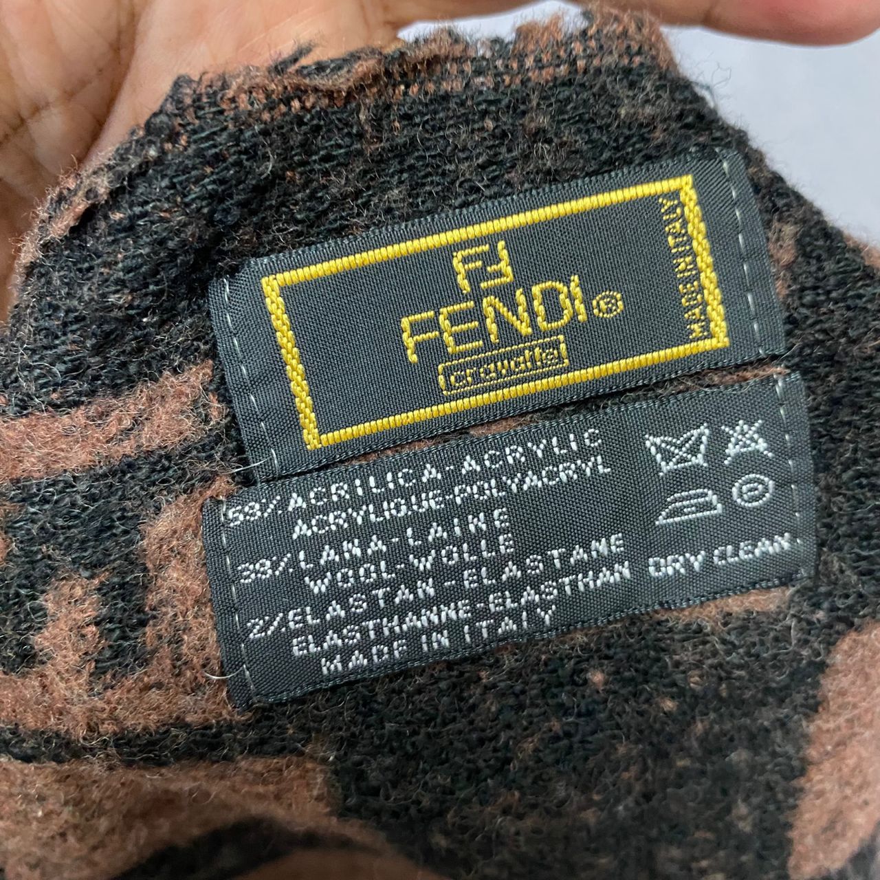 Fendi Vintage Fendi Paris Wool Scarf Size ONE SIZE - 8 Thumbnail