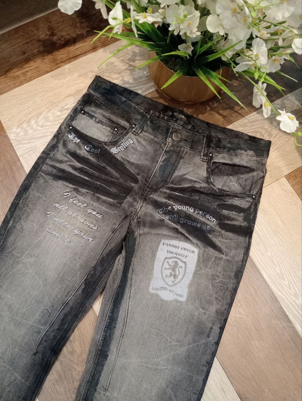 LOWBOX JAPANESE LOWBOX DISTRESSED LOOK FLARED PANTS - SIZE 84 Size US 32 / EU 48 - 4 Thumbnail