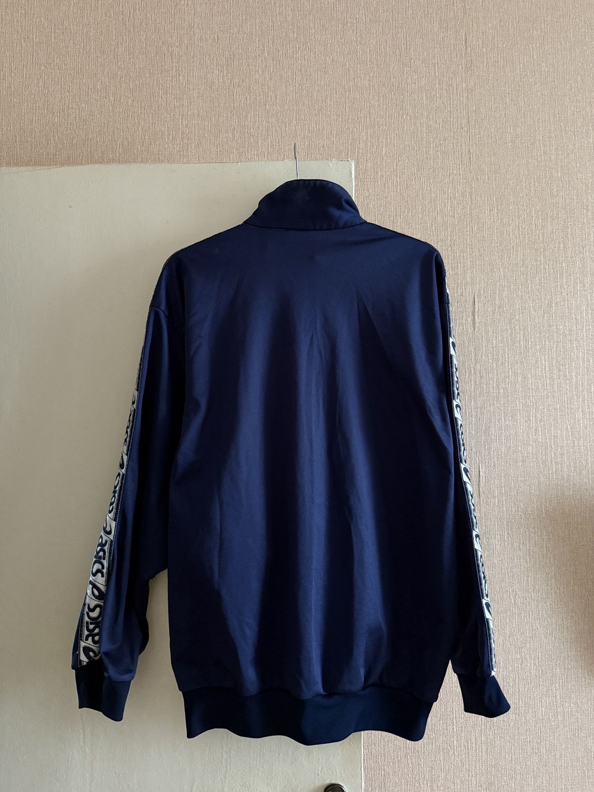 Asics Vintage Asics Spell Out Tape Track Jacket Size US L / EU 52-54 / 3 - 6 Thumbnail