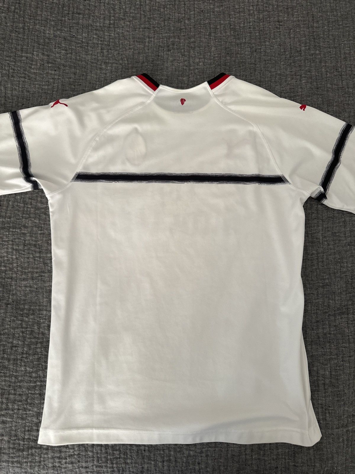 Puma AC Milan jersey Size US M / EU 48-50 / 2 - 3 Thumbnail