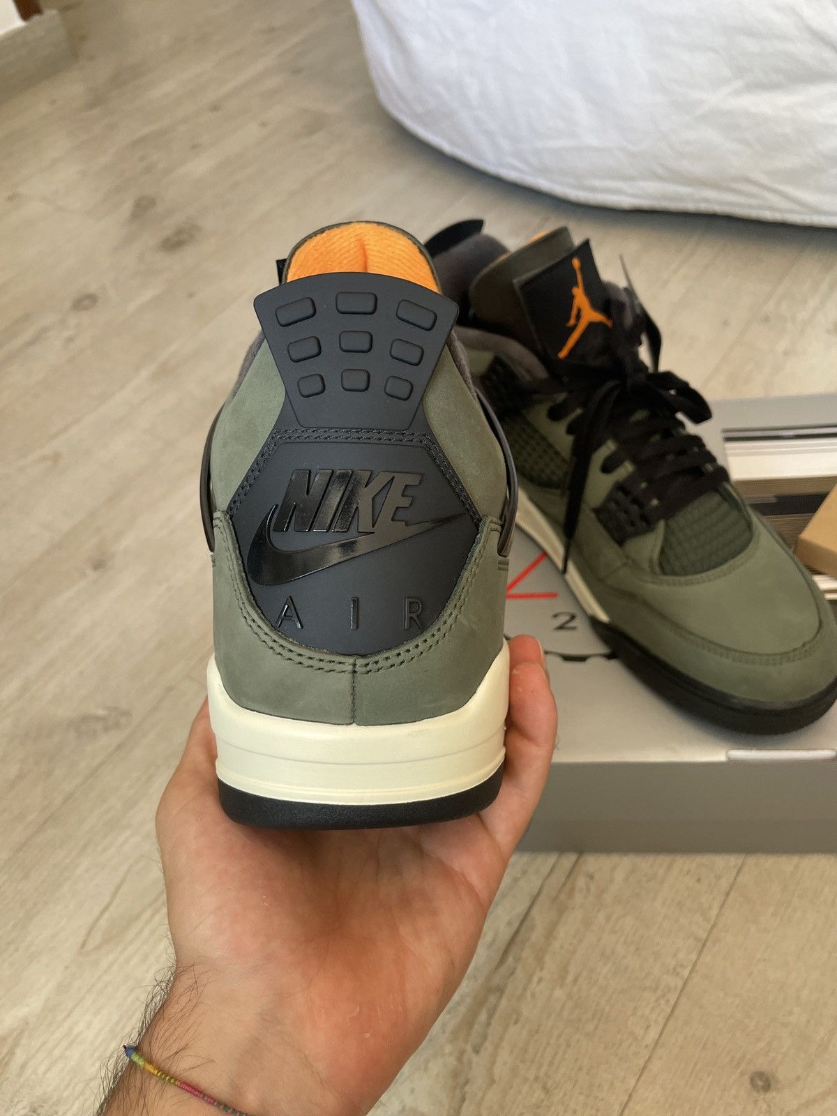Jordan Brand × Undefeated Air Jordan 4 Retro “Undefeated” – Size 44 EU / 10 US Size US 11 / EU 44 - 6 Thumbnail