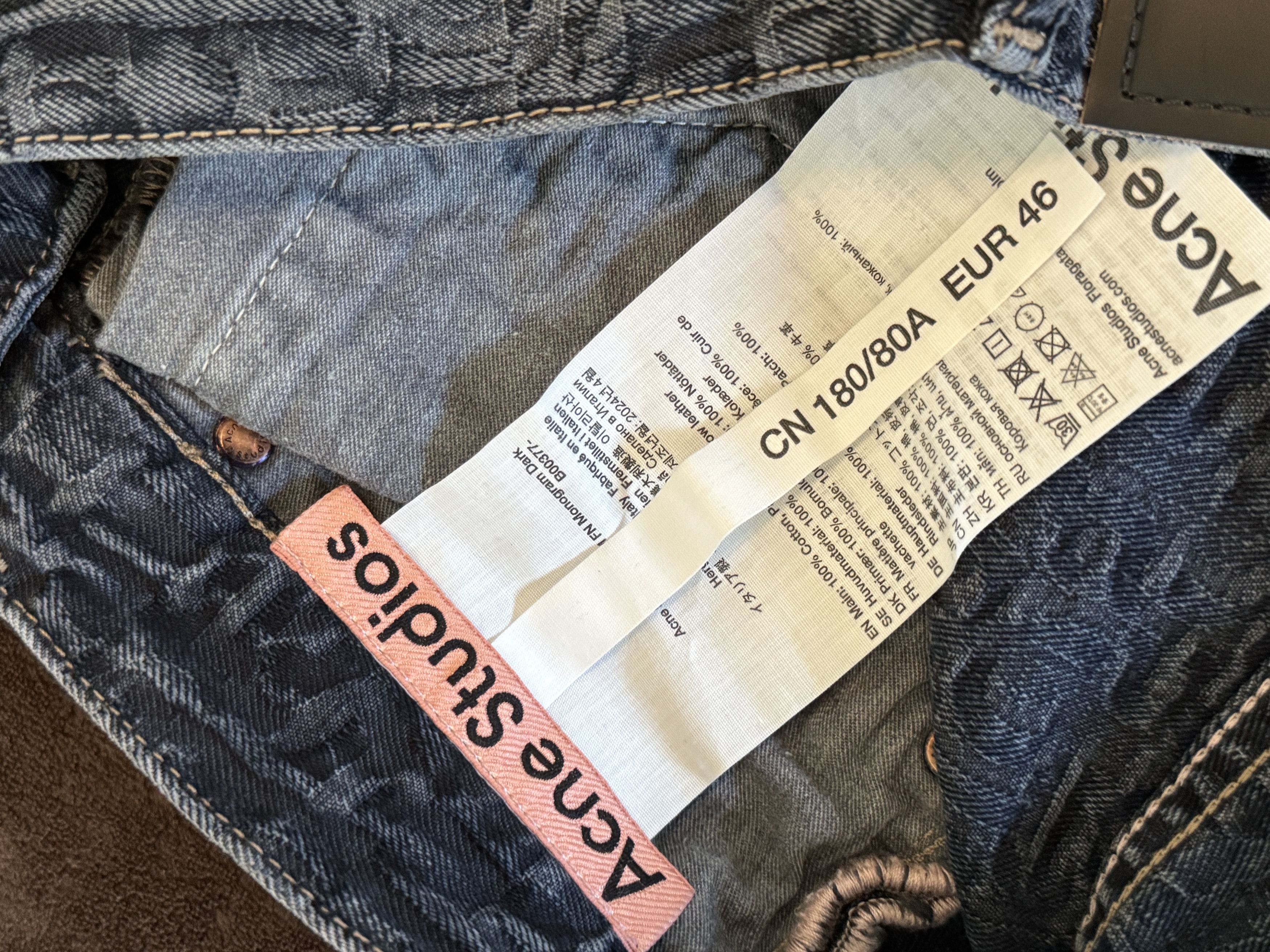 Acne Studios Acne Studios 1981M Monogram Jeans Size 46 / 31 inch Size US 31 - 6 Thumbnail