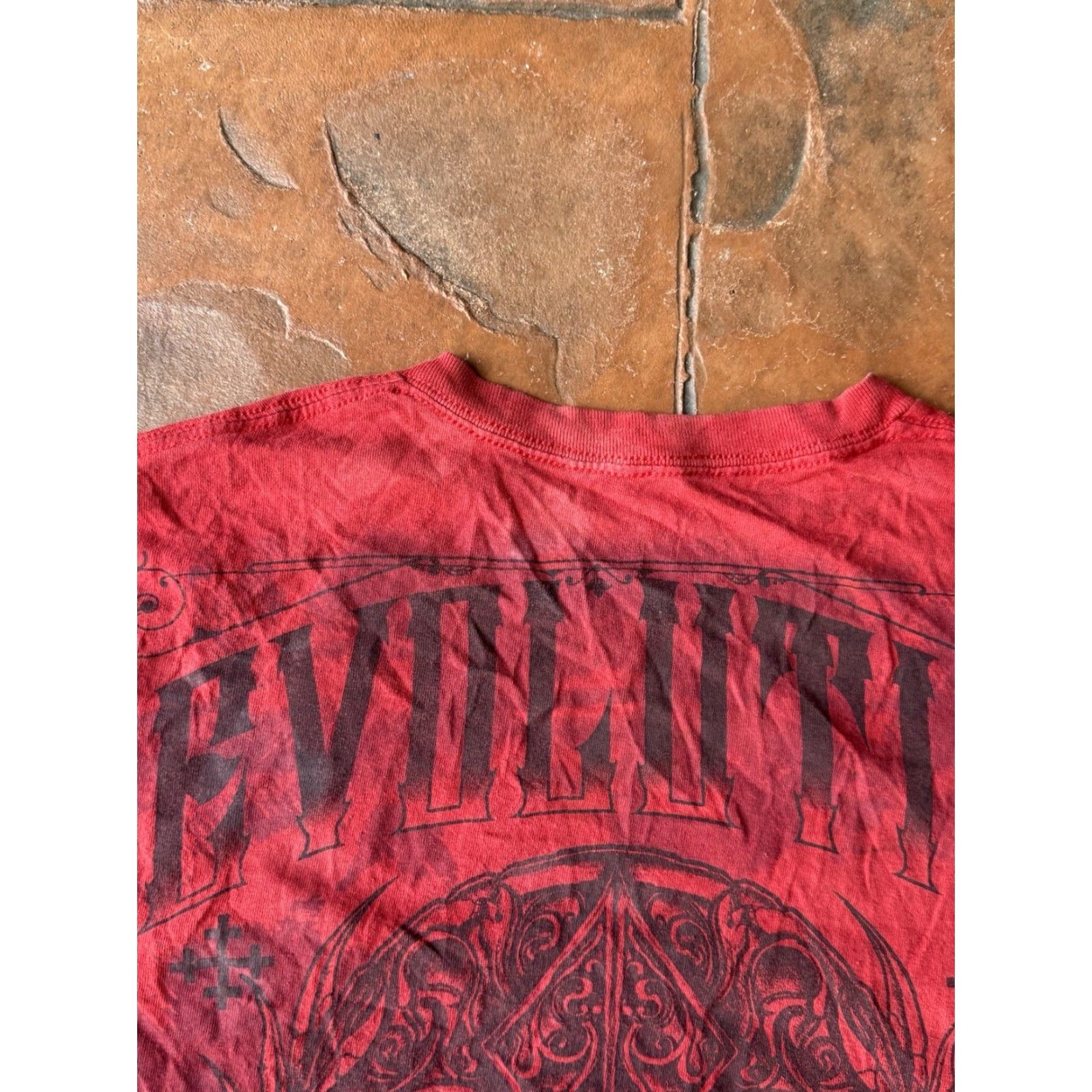 Vintage VINTAGE MMA Elite T-Shirt 2XL Red Crew Neck Short Sleeve Graphic Print Dragon Skull Grunge Biker Affliction Style Revolution Mens Size US XXL / EU 58 / 5 - 7 Thumbnail