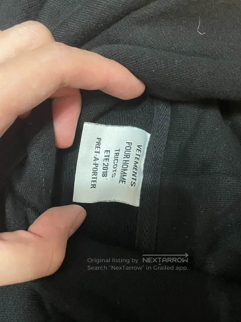 Vetements Vetements The Collection Chest Printed Hoodie Size US M / EU 48-50 / 2 - 4 Thumbnail