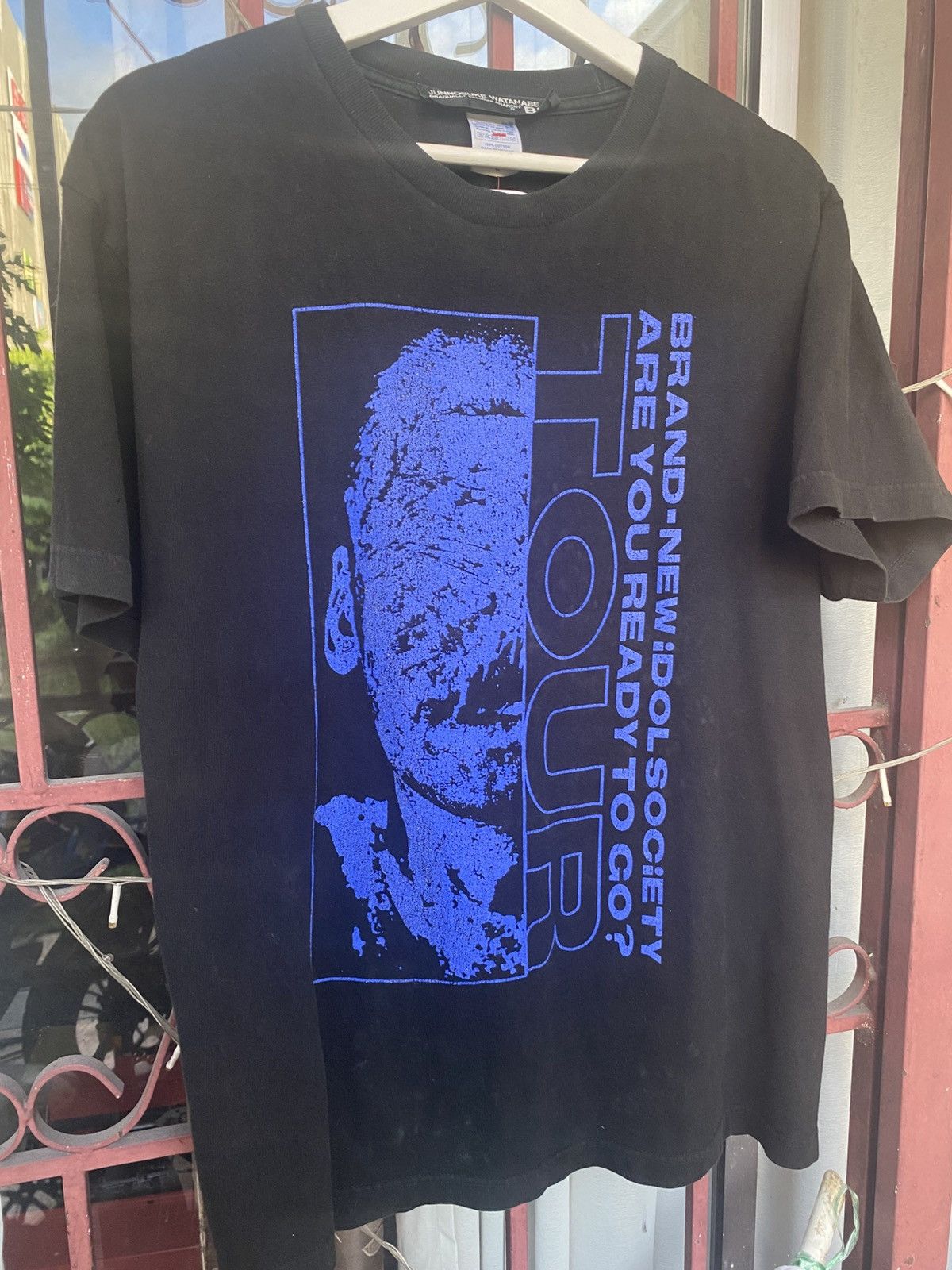 Japanese Brand Vintage Faded Junnosuke Watanabe Tour Tee Size US L / EU 52-54 / 3 - 1 Thumbnail