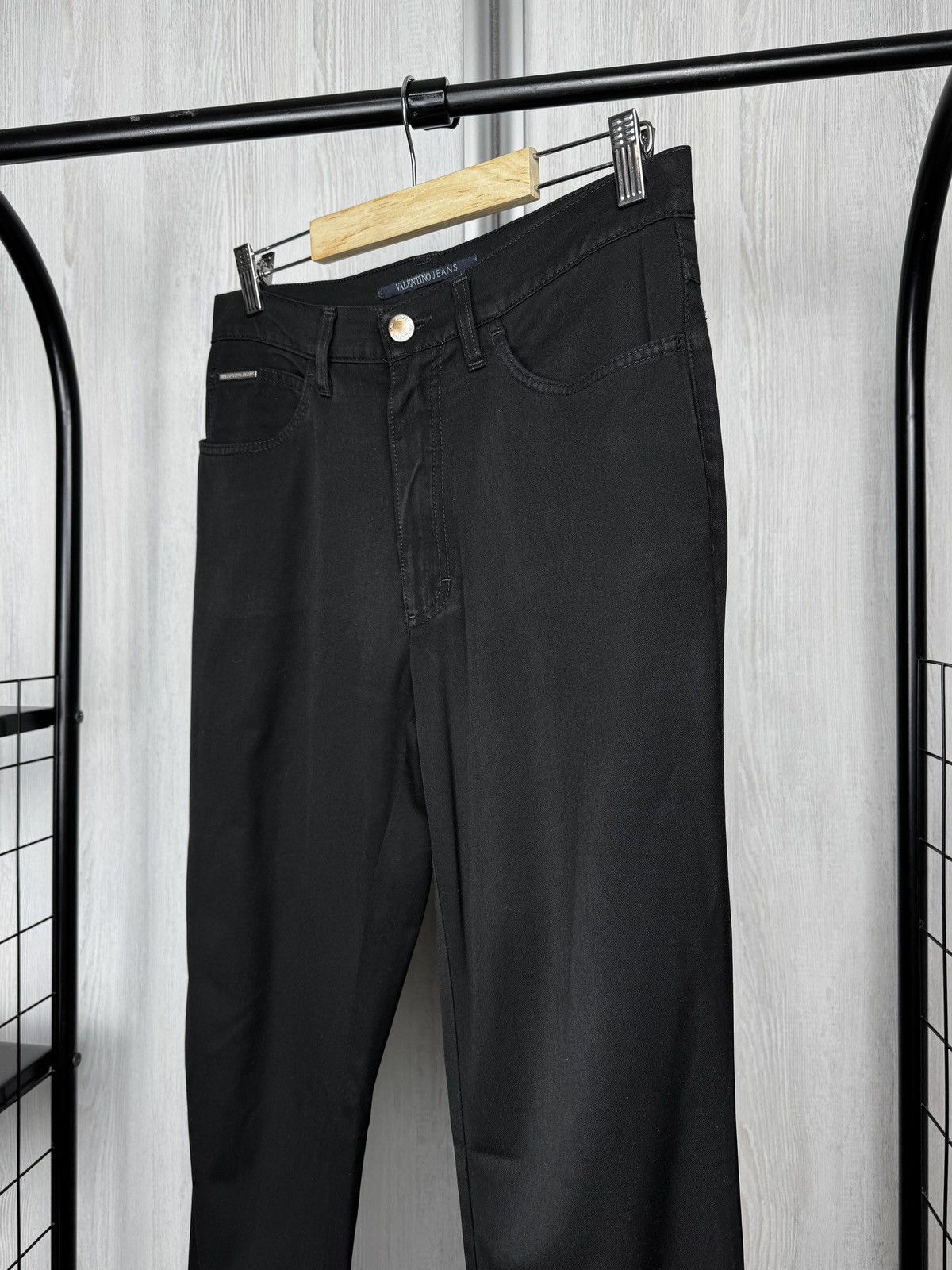 Valentino Valentino Jeans black lightweight casual straight pants 31 Size US 31 - 4 Thumbnail
