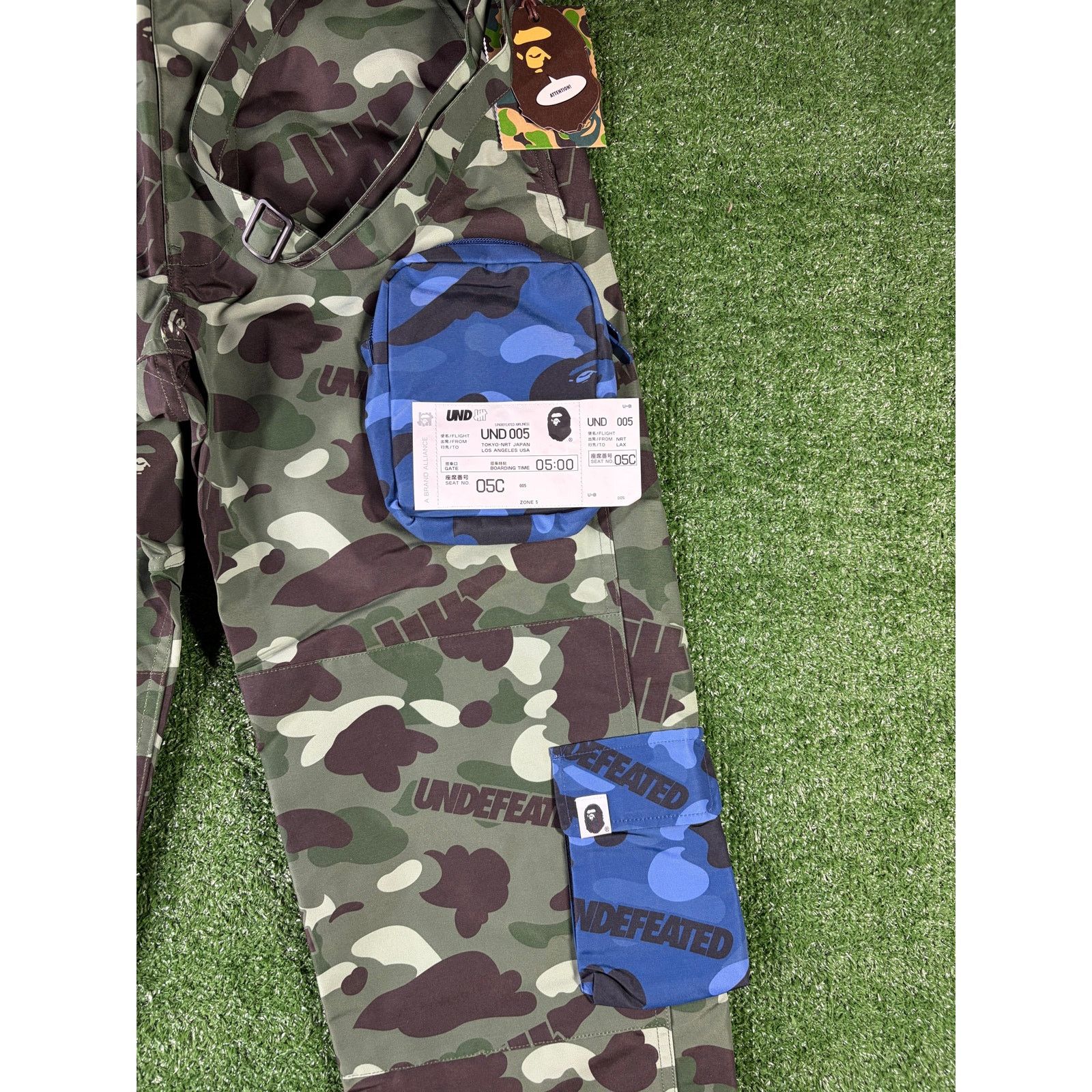 Bape Bape X Undefeated Multi-Pouch Camo Cargo Pants Large Size US 36 / EU 52 - 2 Thumbnail