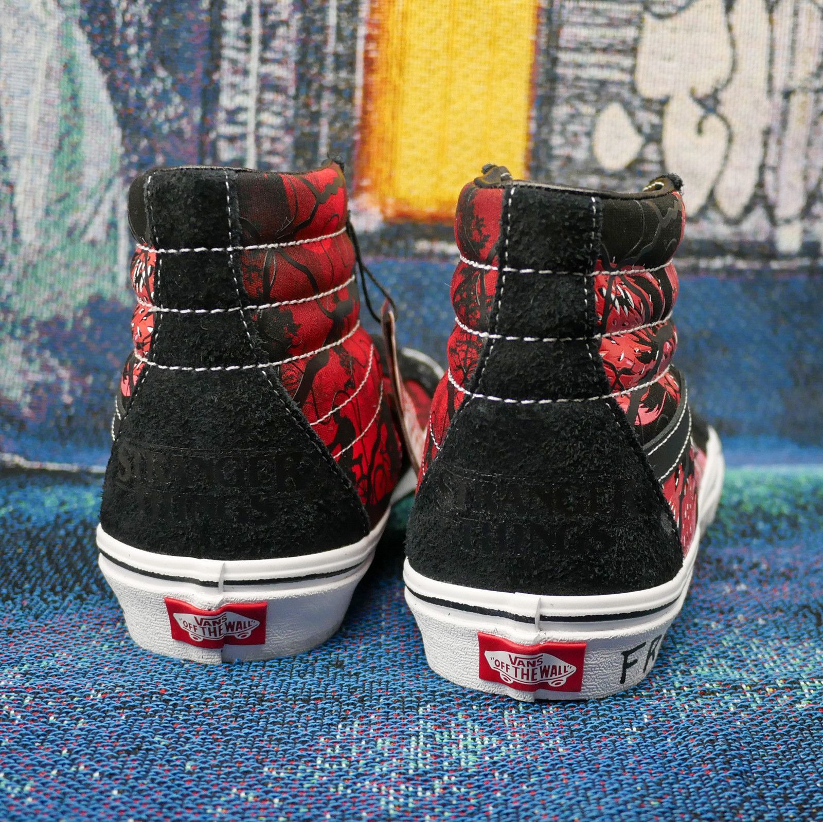 Vans Vans x Stranger Things Sk8 Hi Re-issue Size US 9.5 / EU 42-43 - 4 Thumbnail