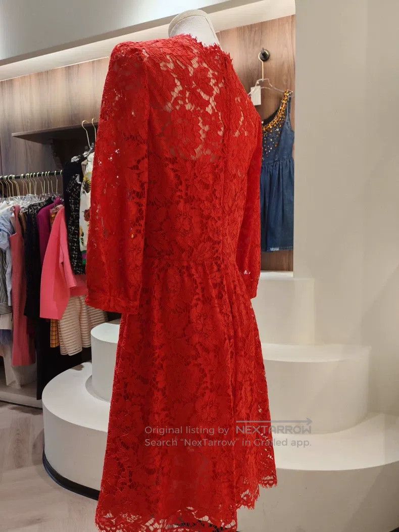 Valentino Valentino Red lace dress Size XS / US 0-2 / IT 36-38 - 2 Thumbnail