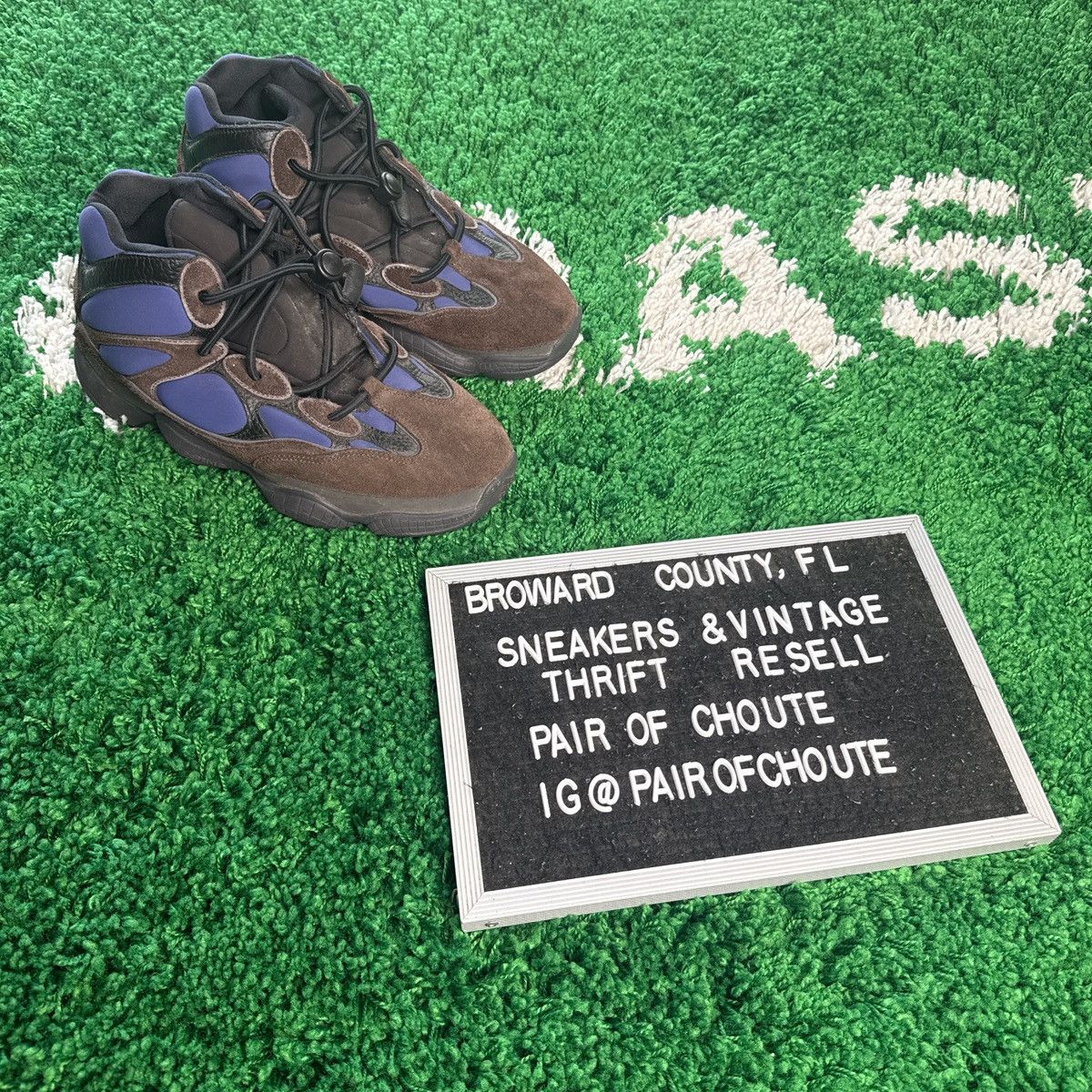 Yeezy Adidas Yeezy 500 High Tyrian See All purple brown trainers Size US 9.5 / EU 42-43 - 1 Thumbnail