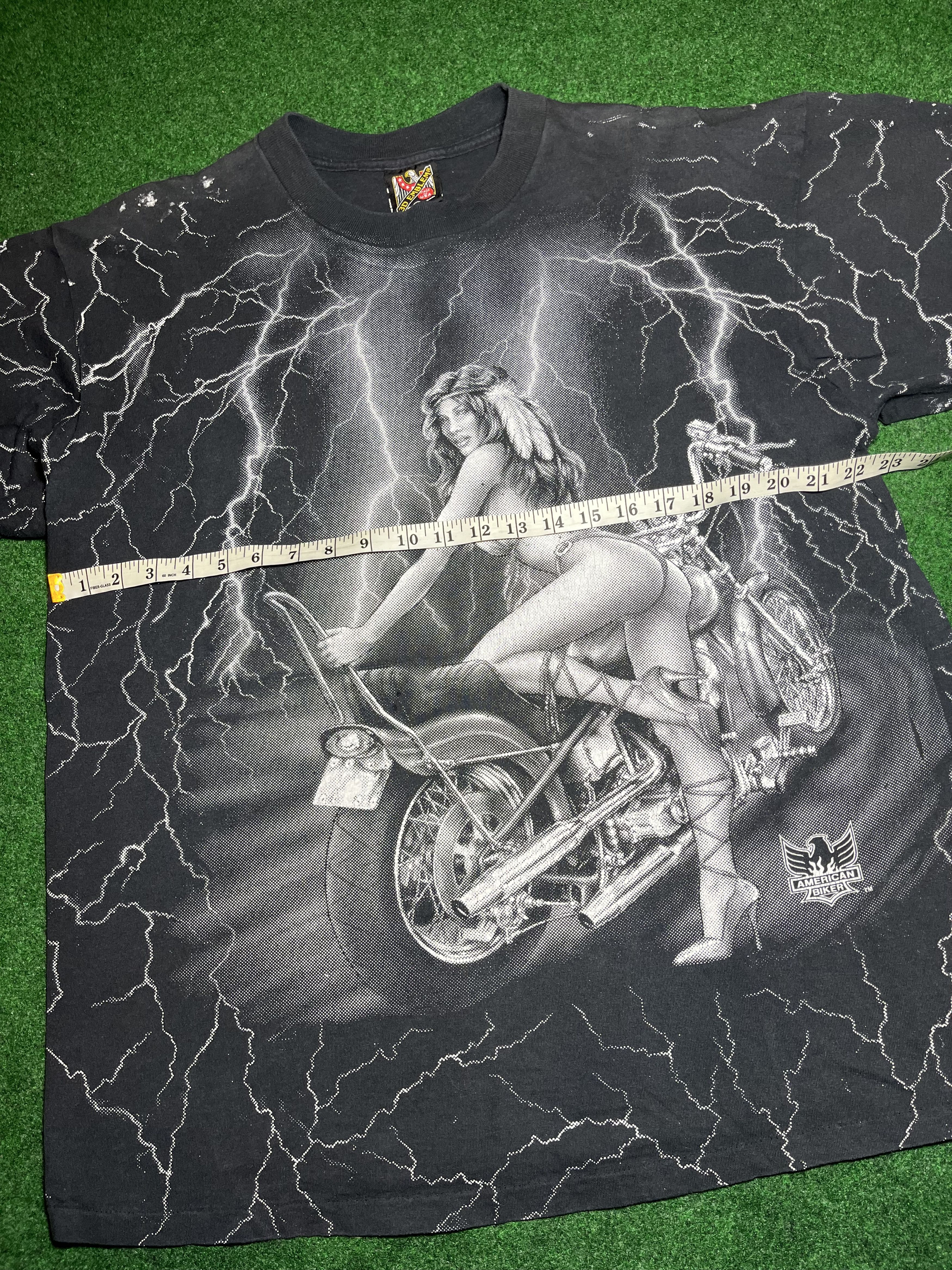 Vintage Vintage 3D Emblem Biker Girl All Over Print Tshirt Size US XL / EU 56 / 4 - 3 Thumbnail