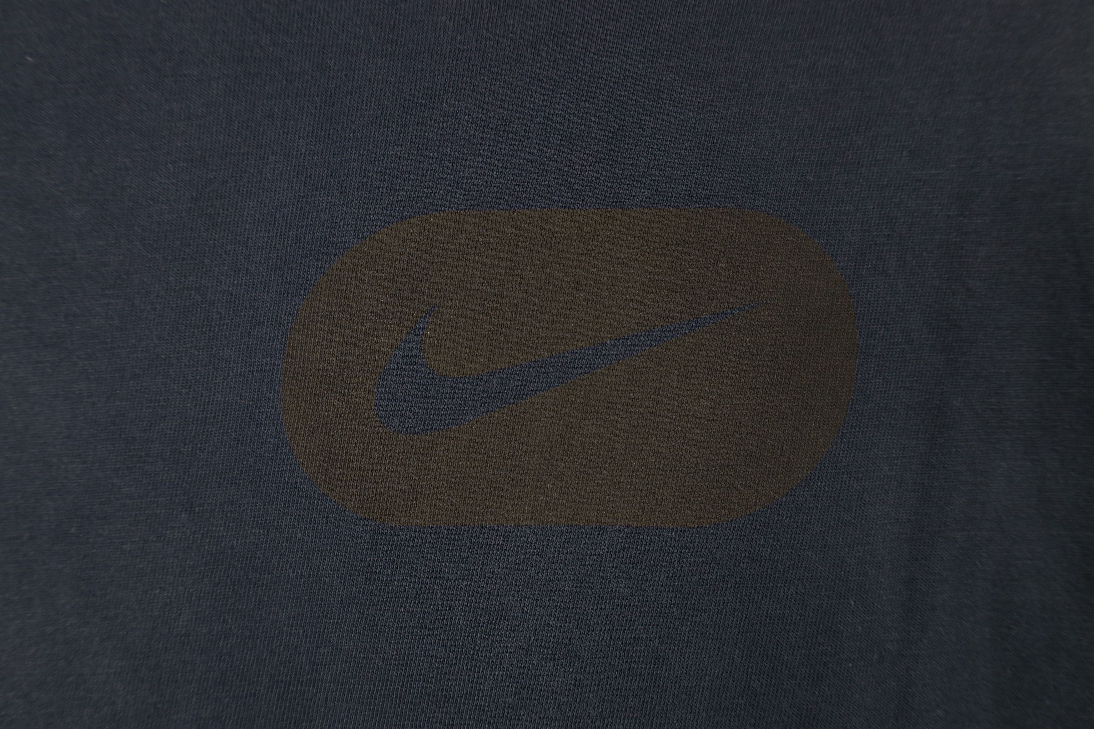 Nike × Vintage Vintage 90s Y2K Nike Travis Scott Center Swoosh T-Shirt Blue Size US L / EU 52-54 / 3 - 4 Thumbnail