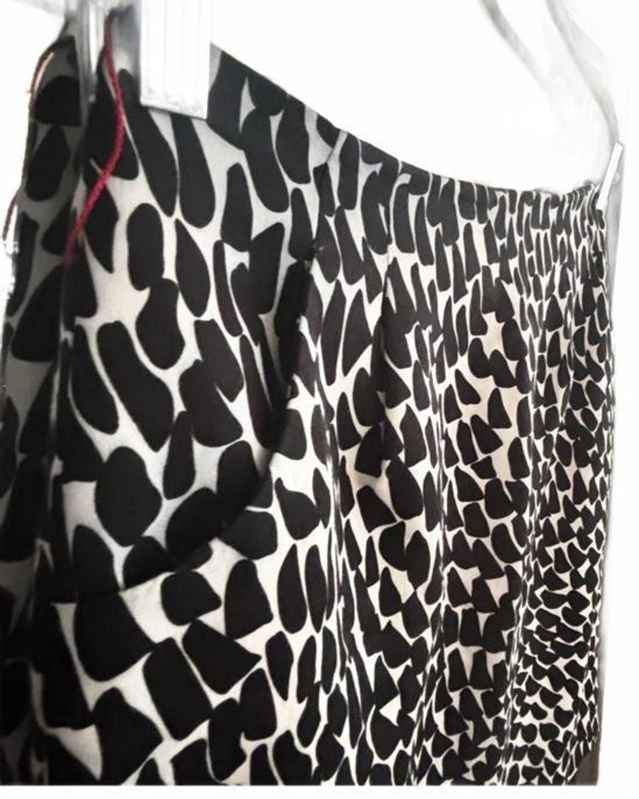 Ann Taylor Ann Taylor Black and White Patterned Pencil Skirt Size 25" / US 0 / IT 36 - 6 Thumbnail