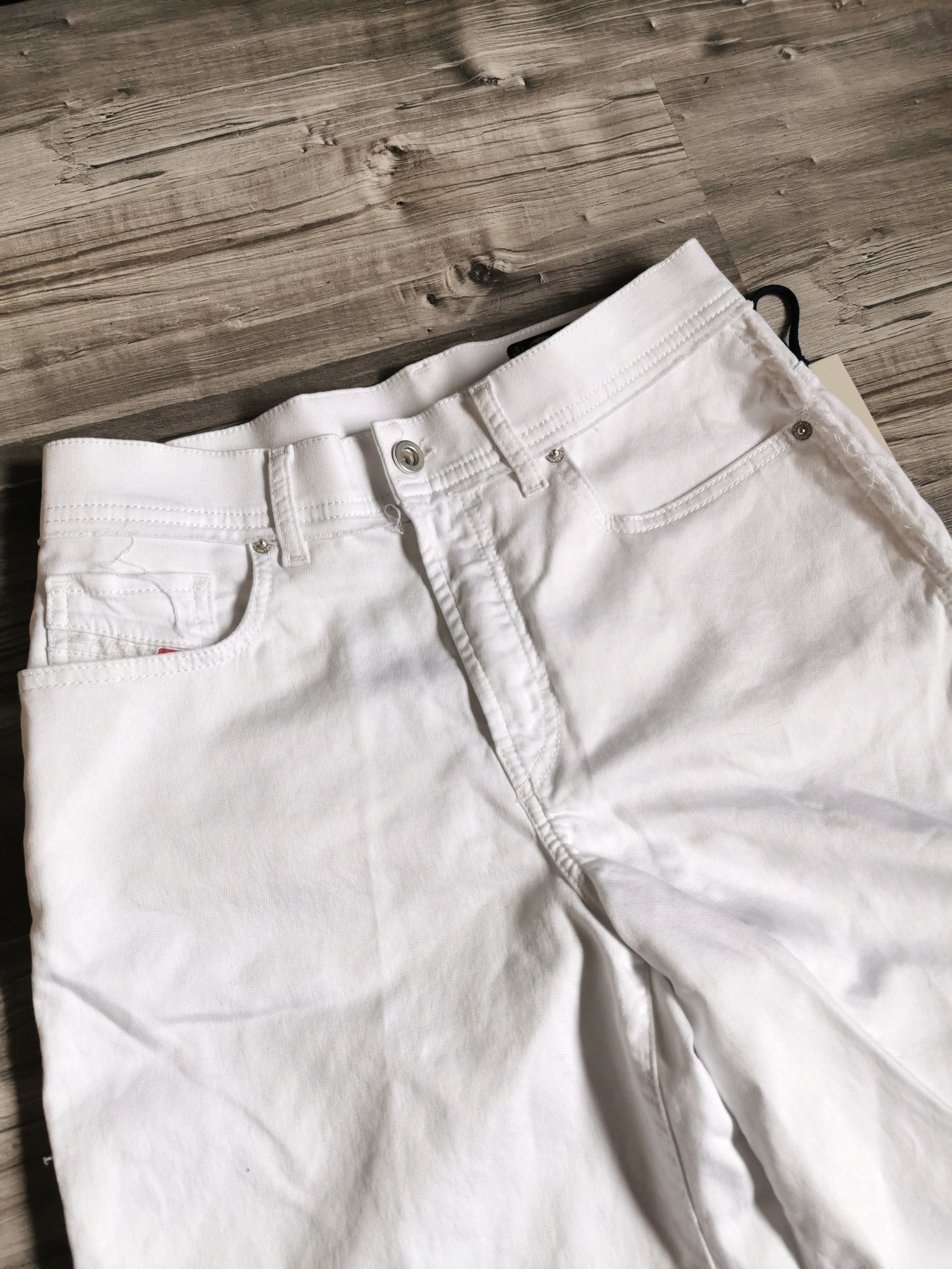 Diesel New white pants Diesel 27 Size 27" / US 4 / IT 40 - 2 Thumbnail