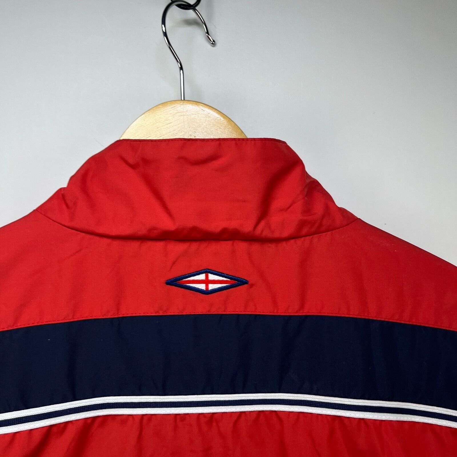 Umbro × Vintage Vintage Umbro England Football Windbreaker Track Jacket Med Size US M / EU 48-50 / 2 - 14 Thumbnail